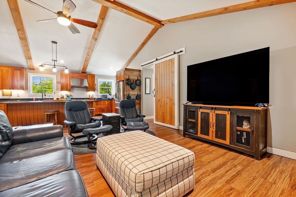 33 Ingalls Terrace Property Photo 6