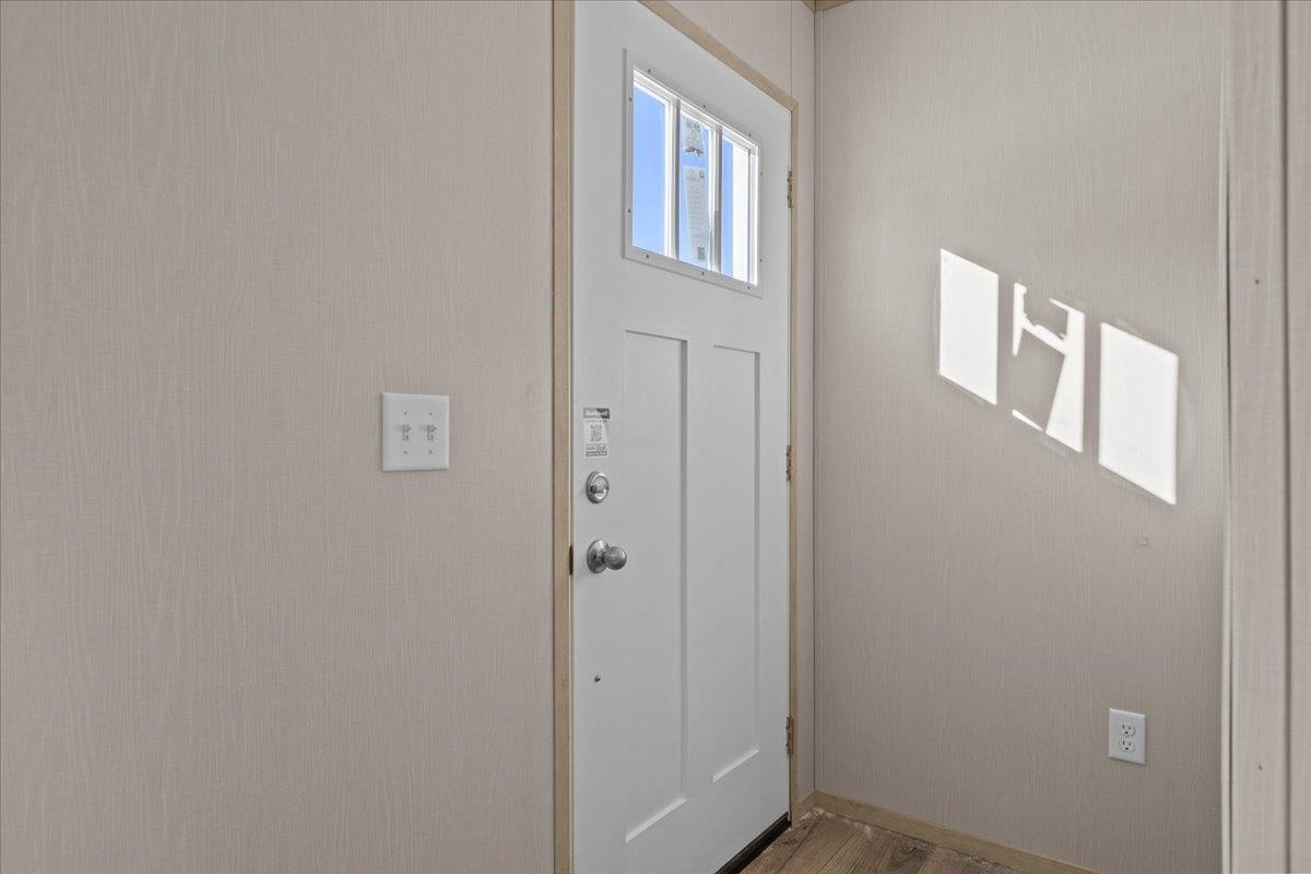 105 Meadow Run Property Photo 2