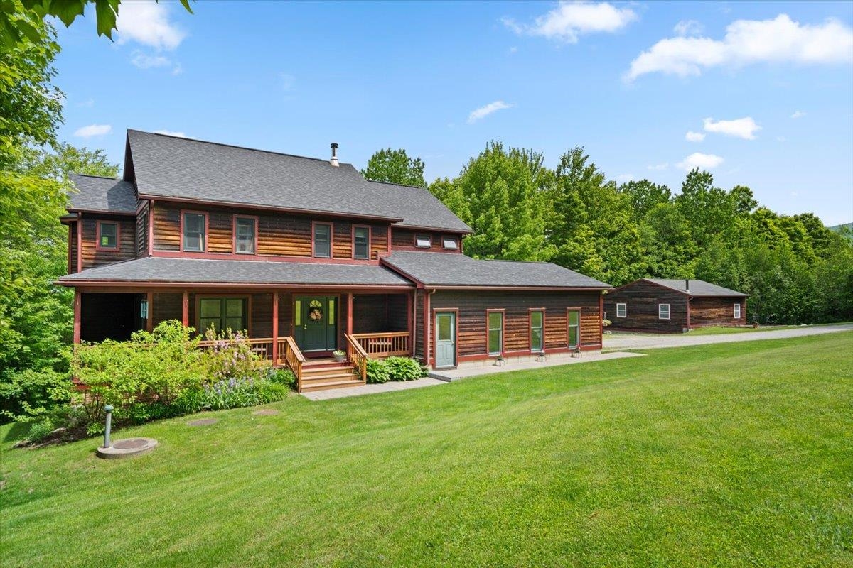 100 Overview Property Photo 1