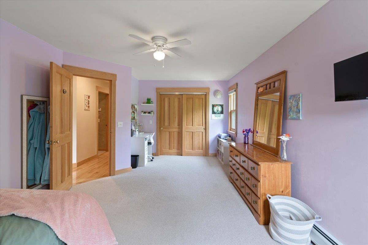 100 Overview Property Photo 28