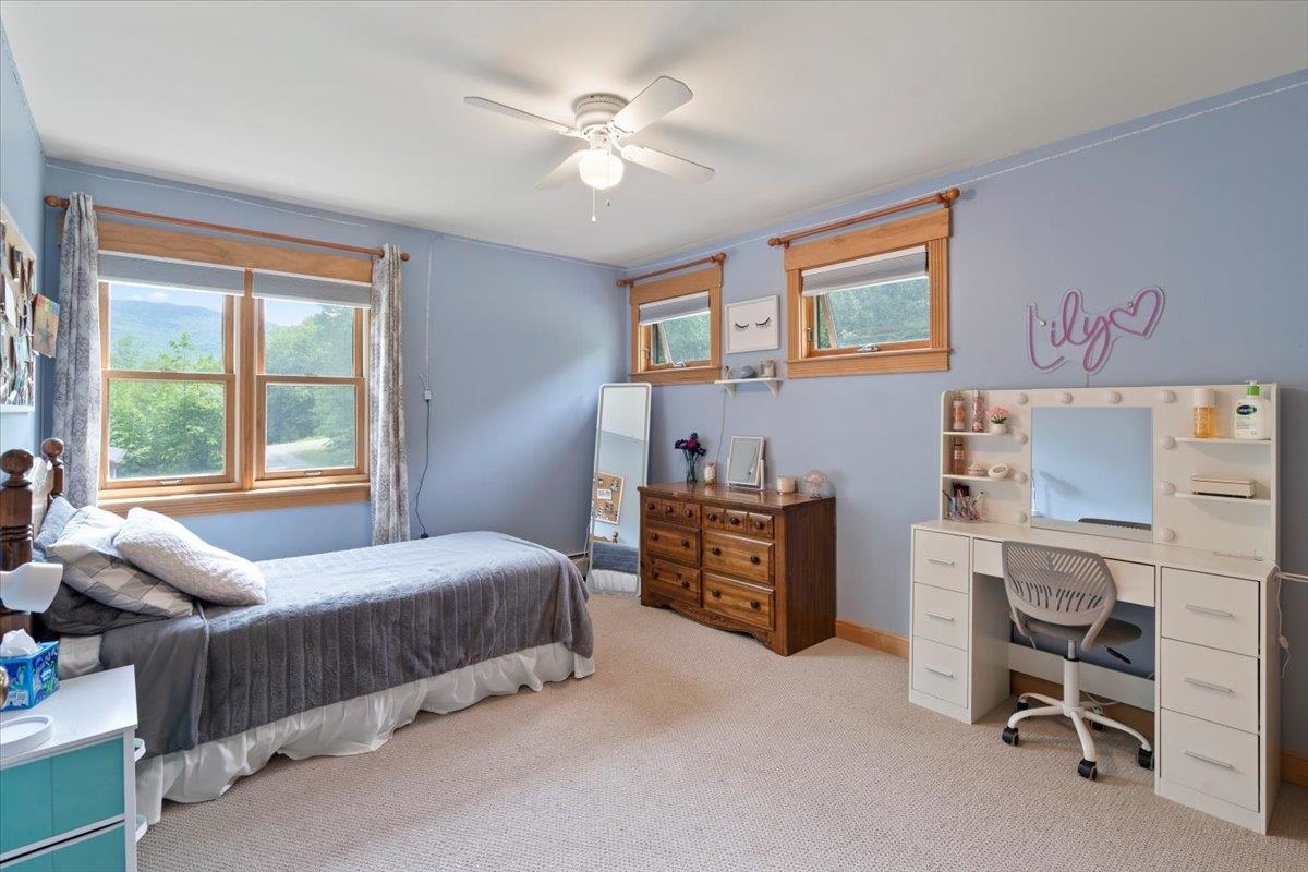 100 Overview Property Photo 29