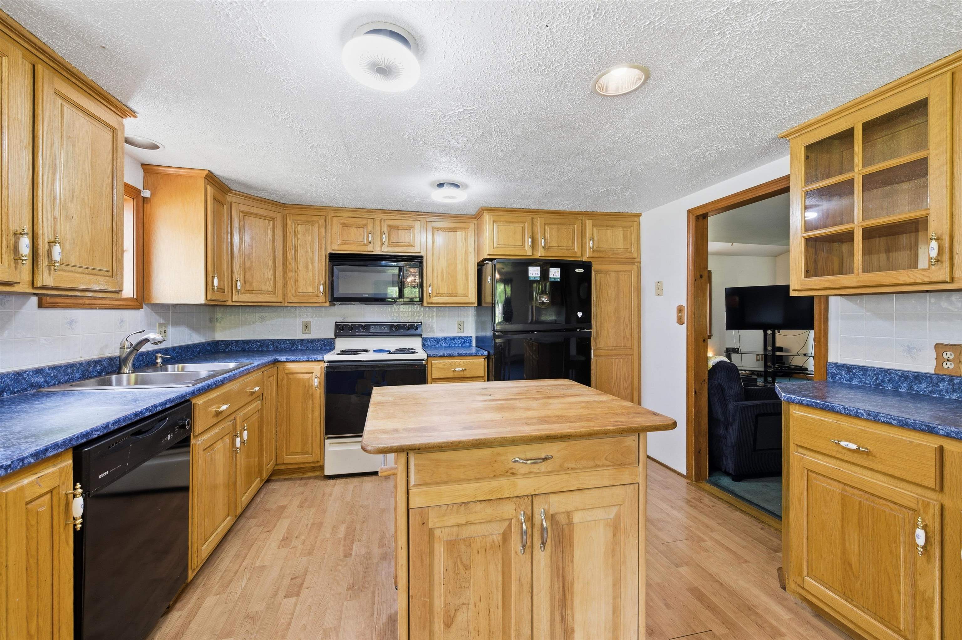 59 Second Street Property Photo 34