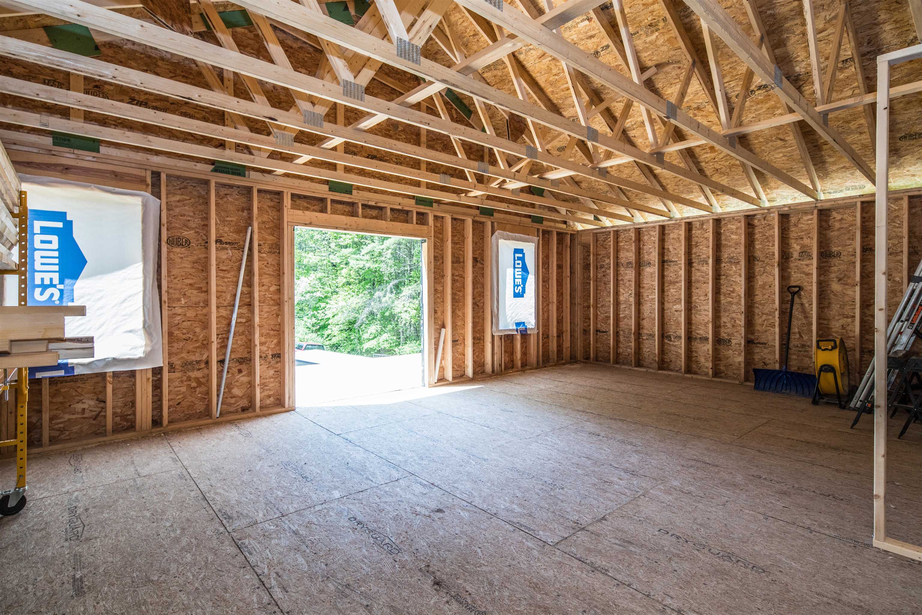 702 Route 30 North Property Photo 14