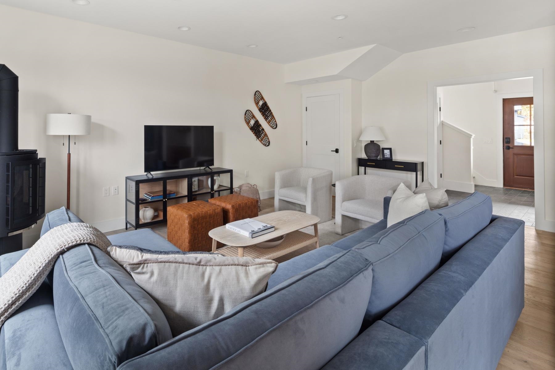 60-b Landing Circle Property Photo 10