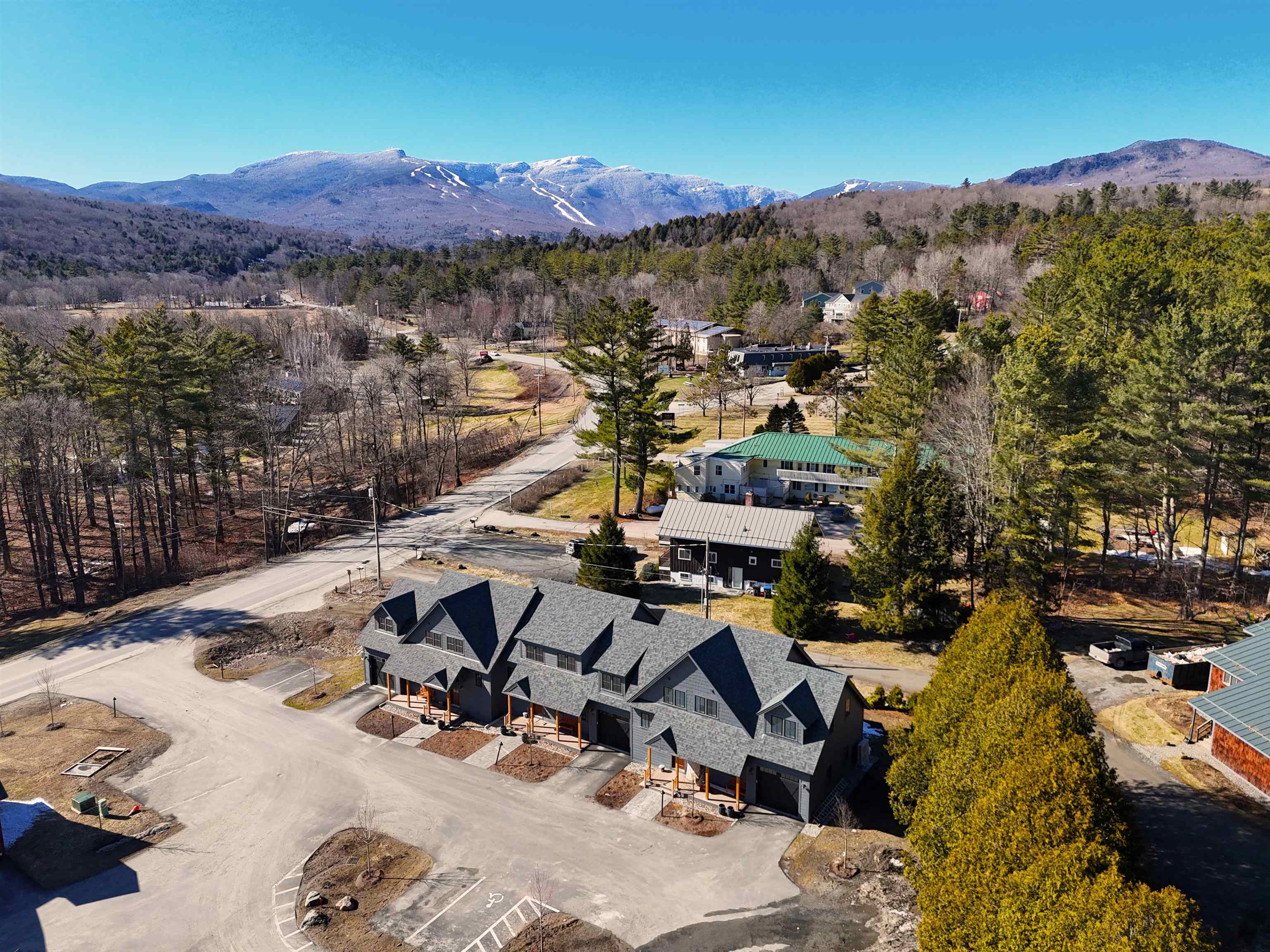 60-b Landing Circle Property Photo 51