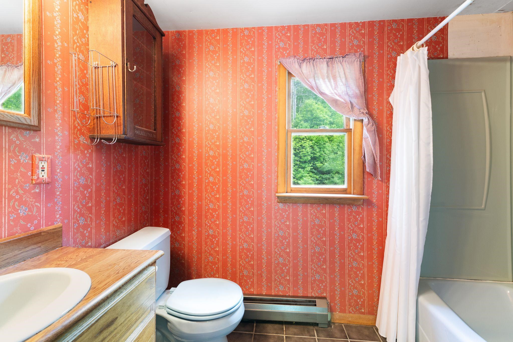 4303 Hinesburg Road Property Photo 9
