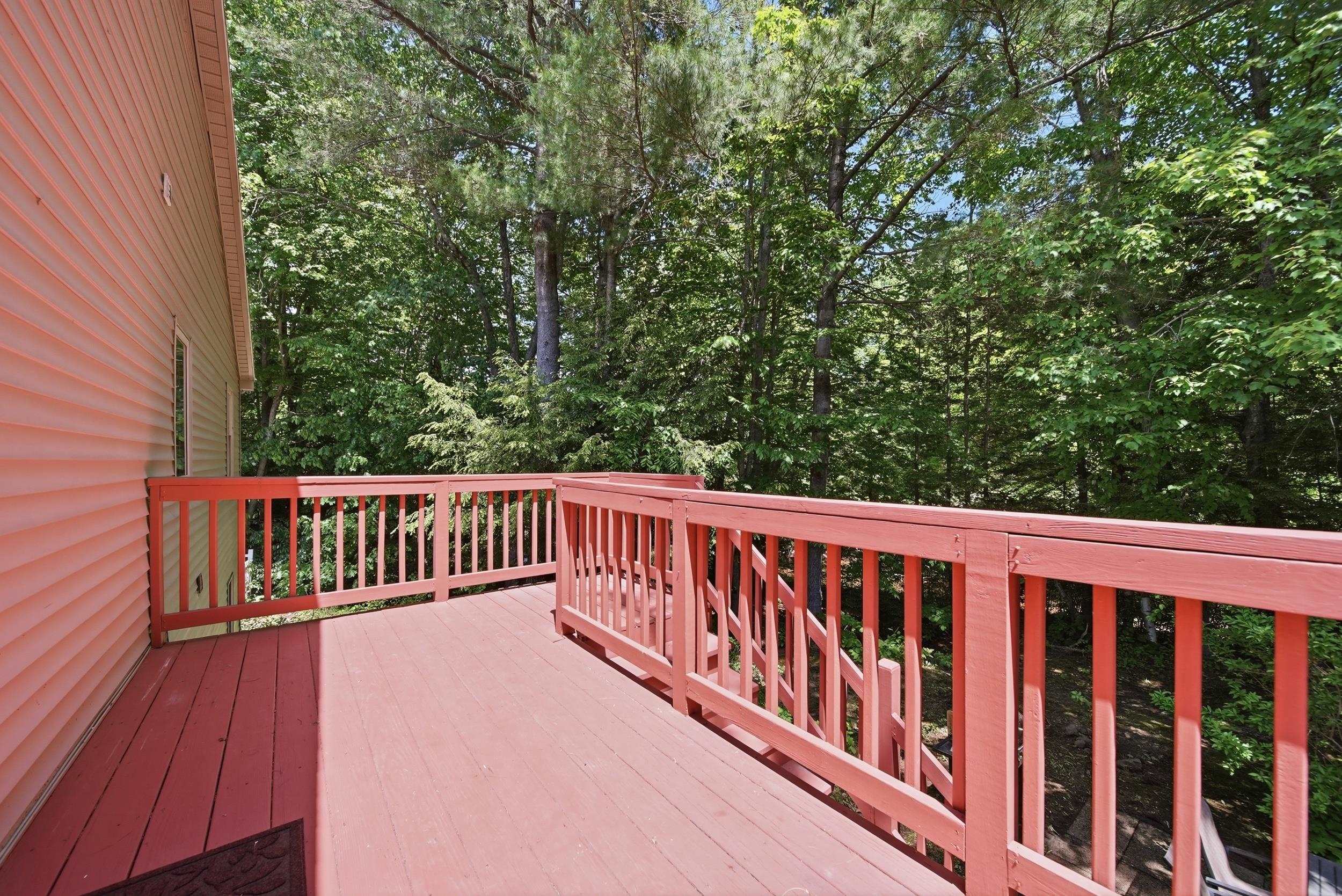 31 Henderson Road Property Photo 9