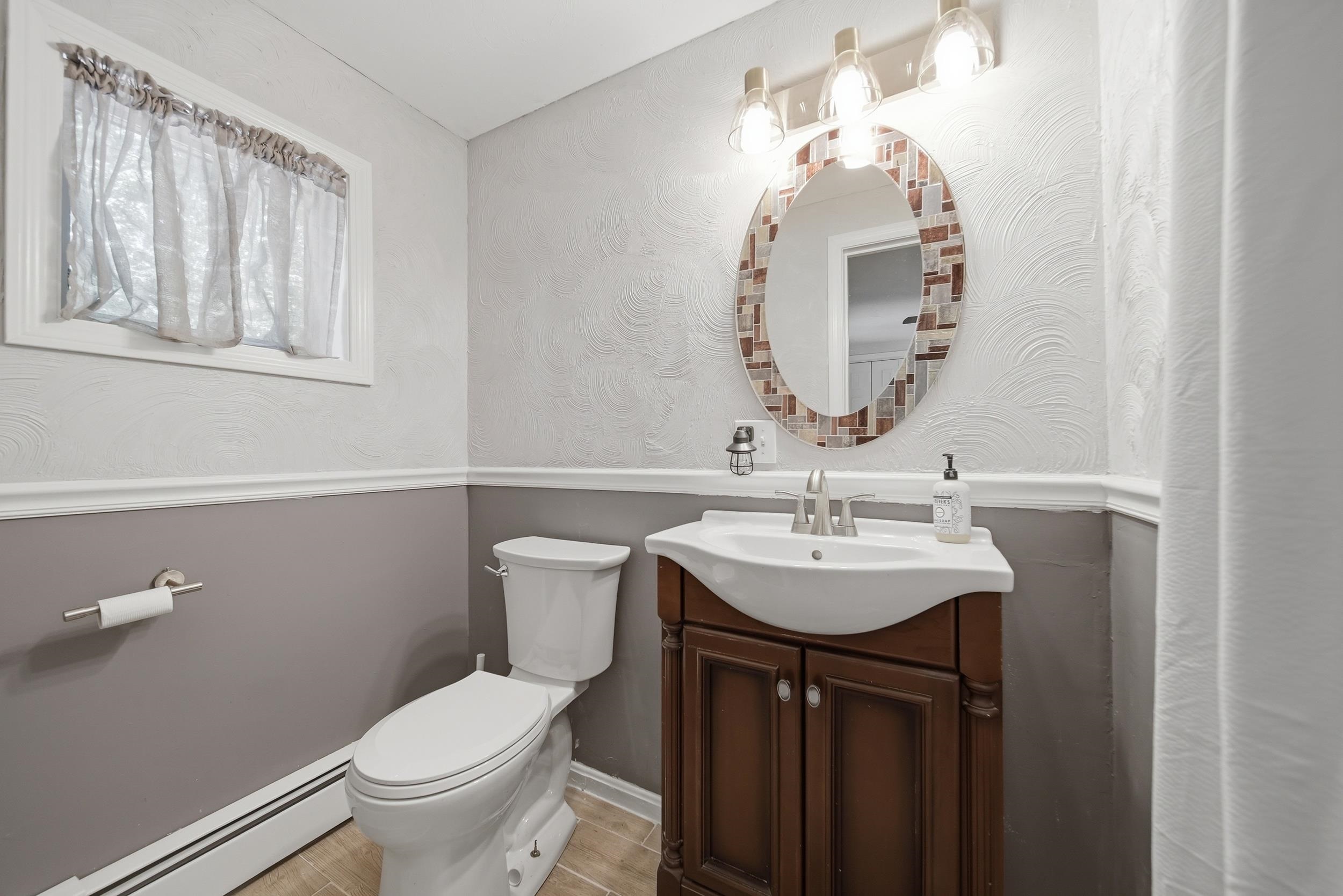 31 Henderson Road Property Photo 30