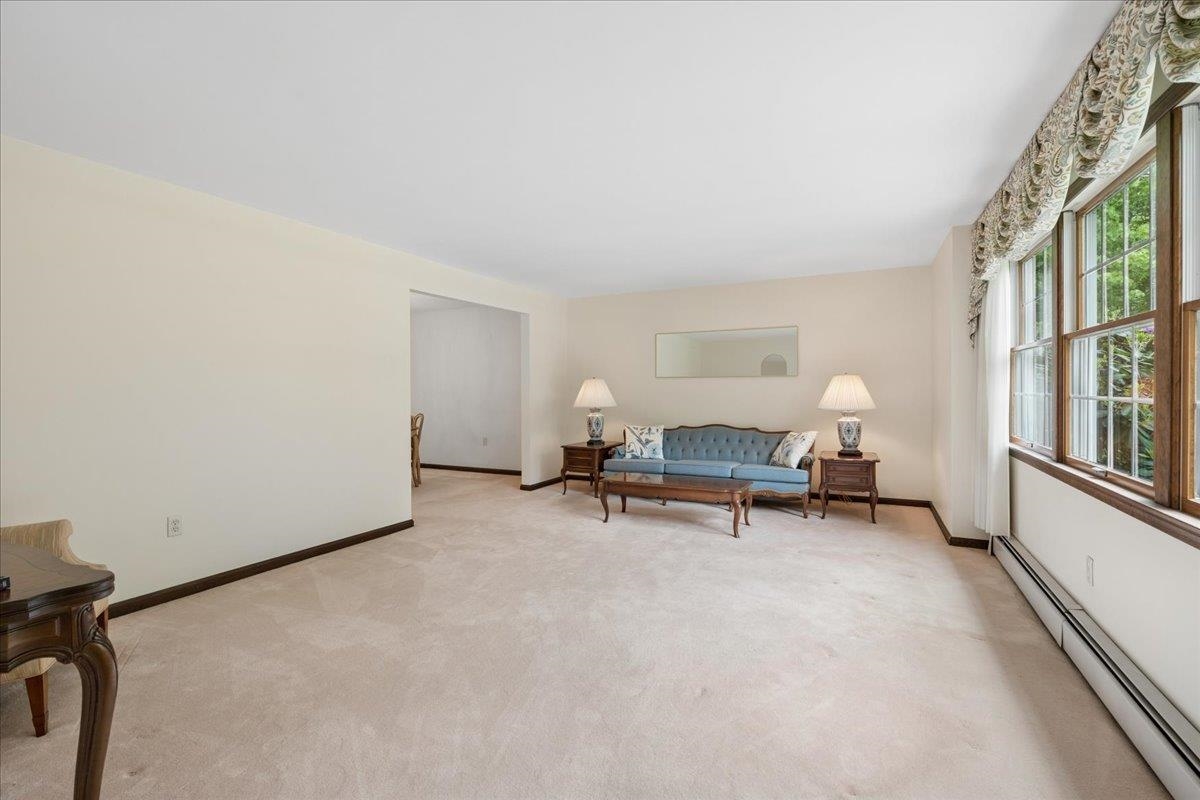 11 Parkhurst Drive Property Photo 25