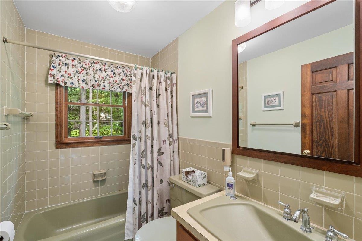 11 Parkhurst Drive Property Photo 34