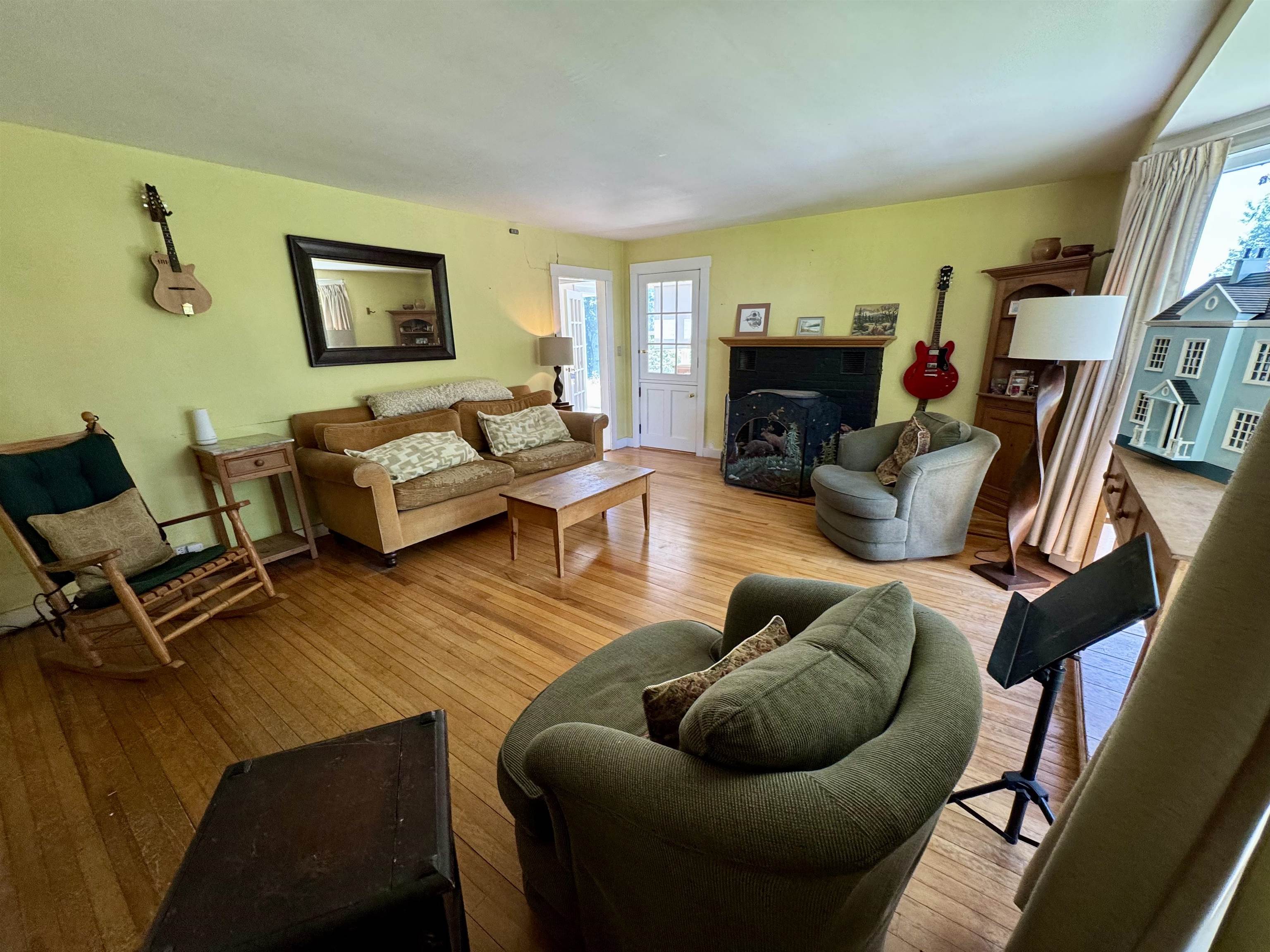 30 Summer Street Property Photo 7