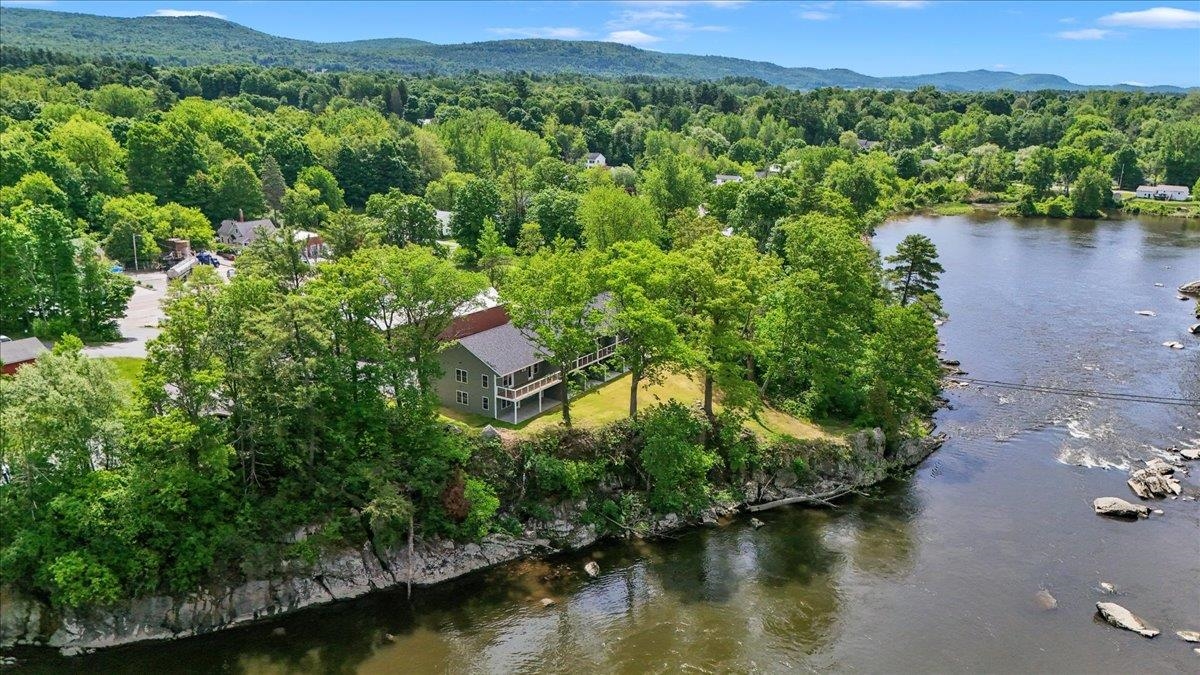 7 River Street Property Photo 1