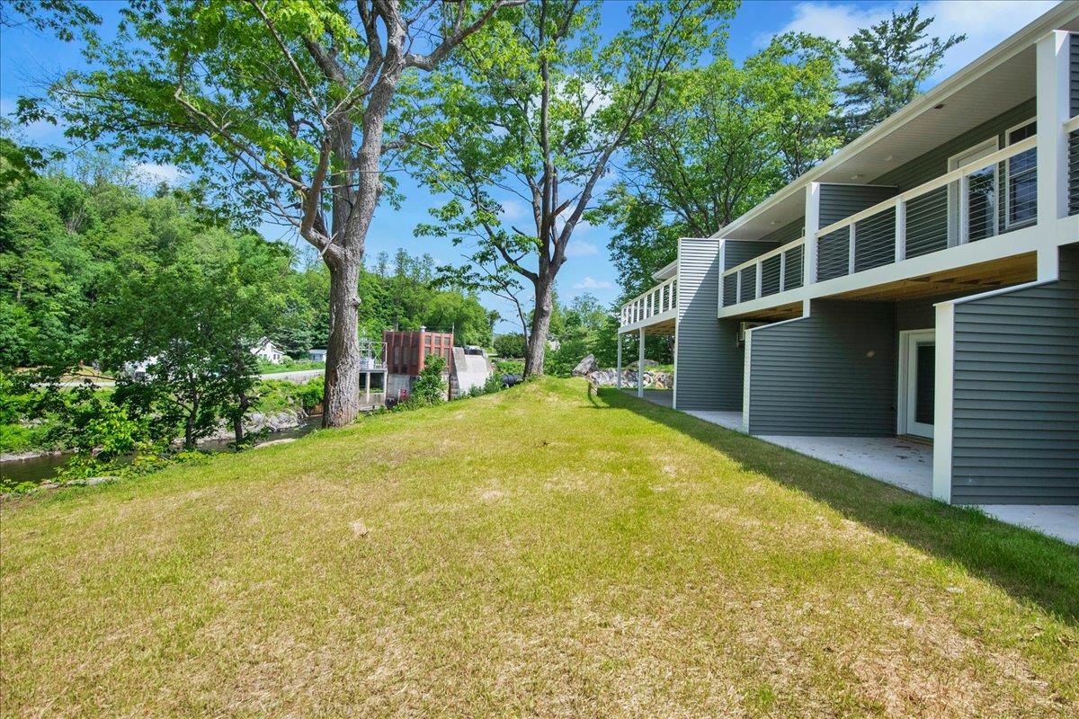 7 River Street Property Photo 29