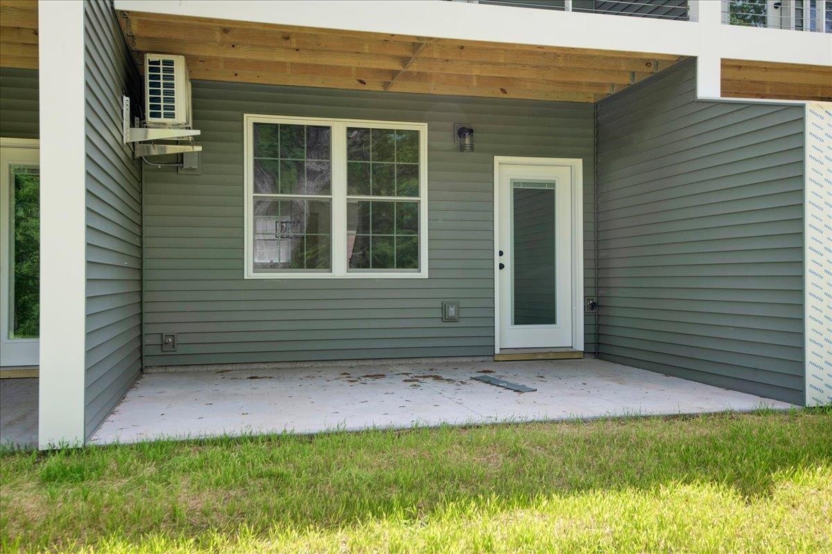 7 River Street Property Photo 32