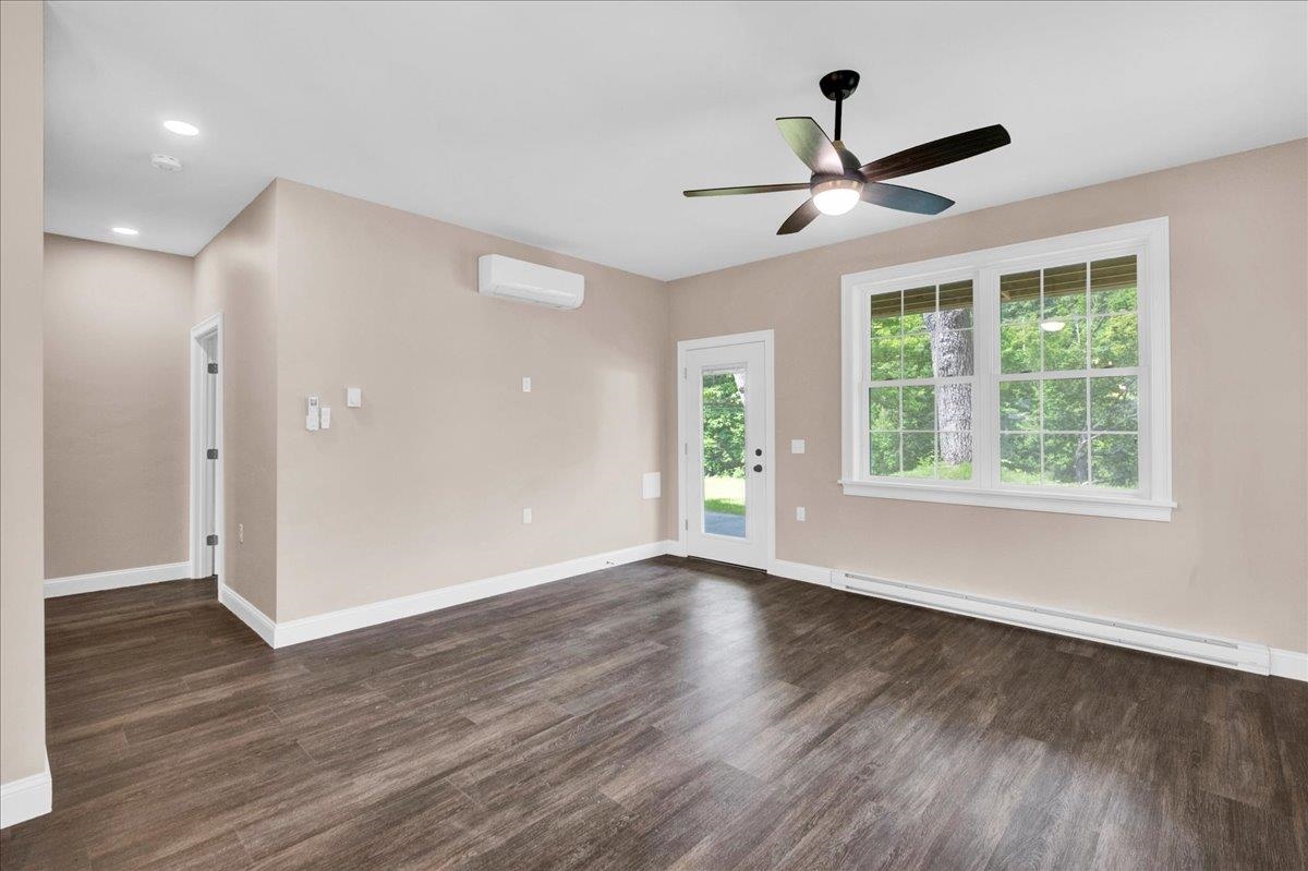 7 River Street Property Photo 42