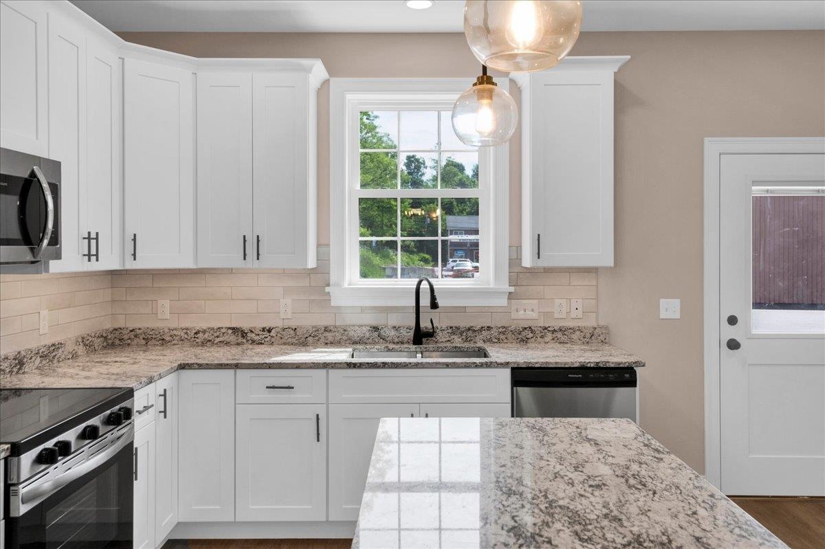 7 River Street Property Photo 46