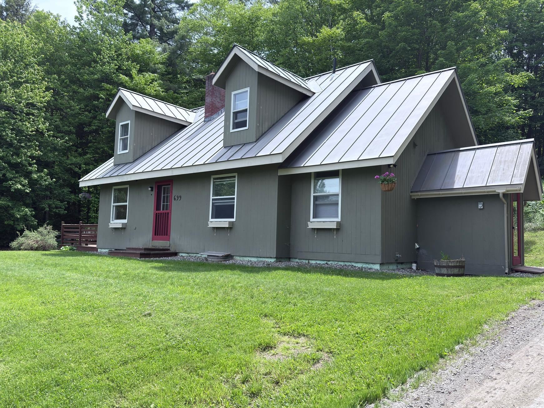 699 Glenbrook Road Property Photo 2