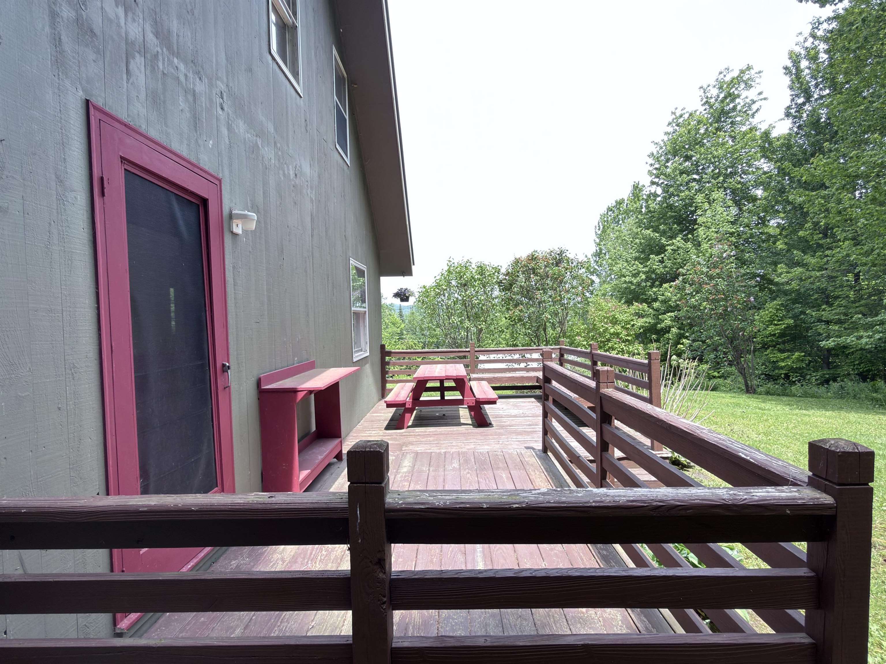 699 Glenbrook Road Property Photo 10