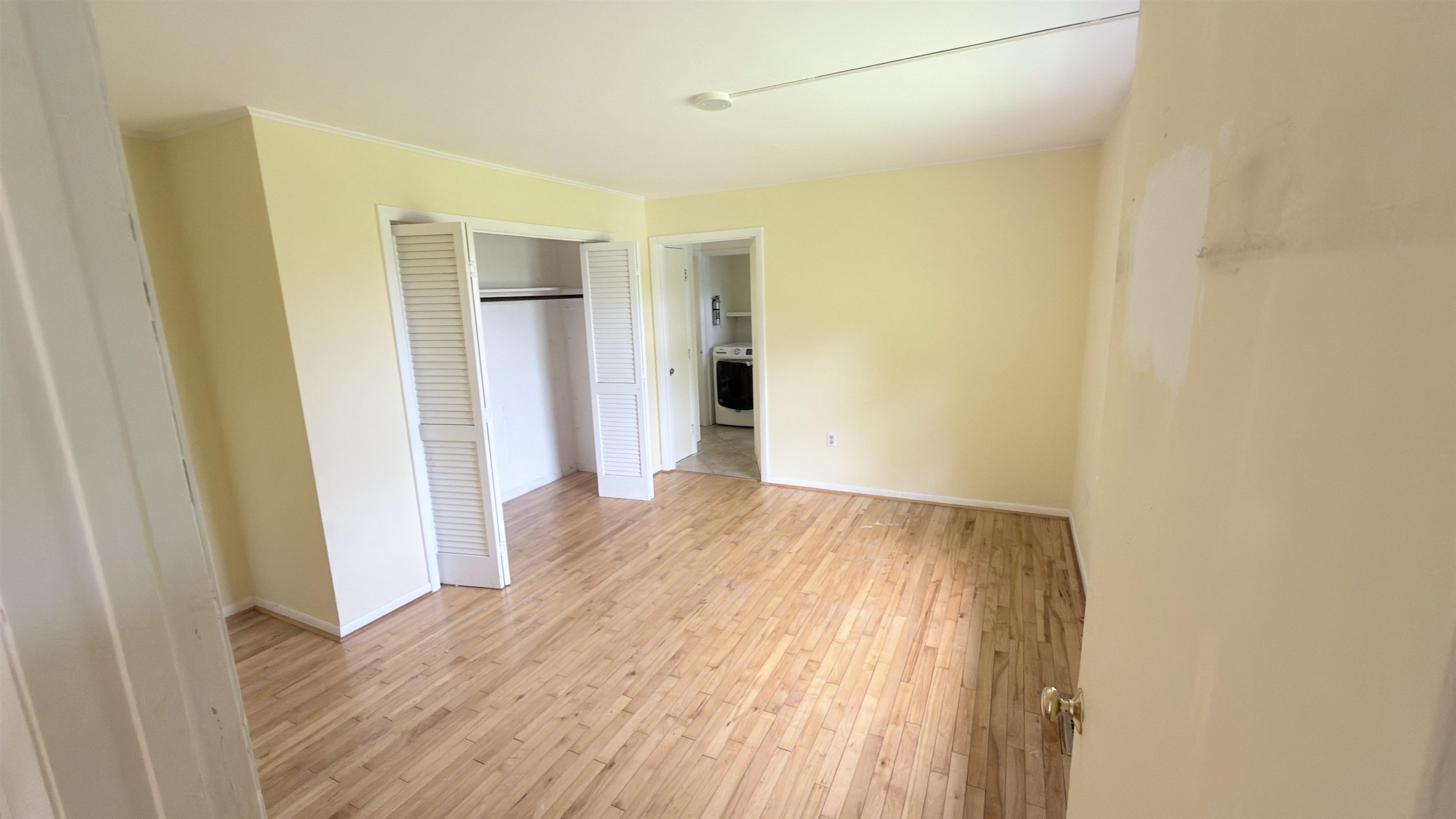 699 Glenbrook Road Property Photo 16