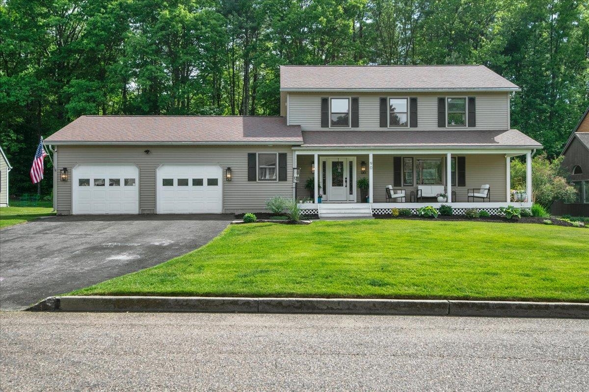 90 Field Green Drive Property Photo 2
