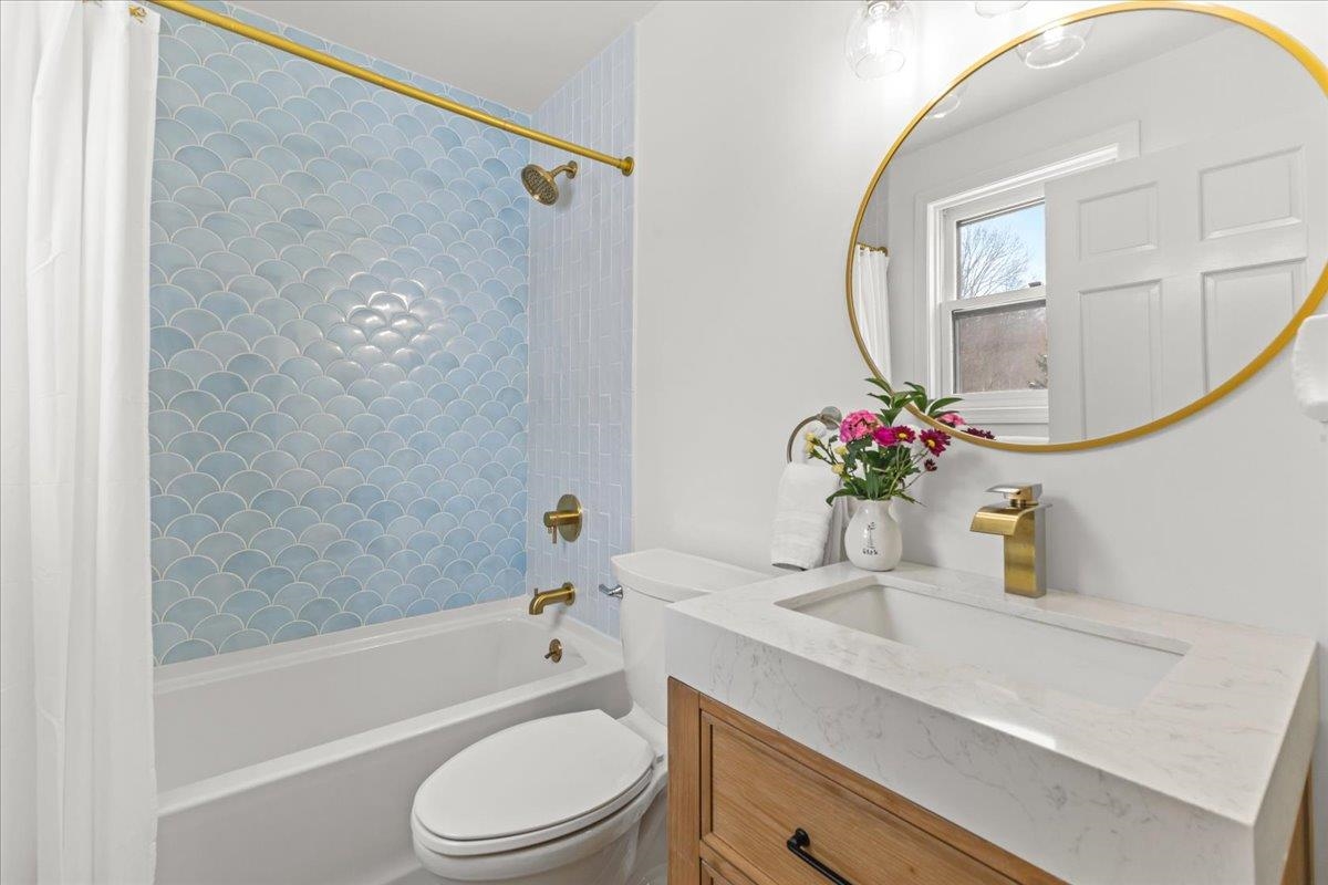 90 Field Green Drive Property Photo 38