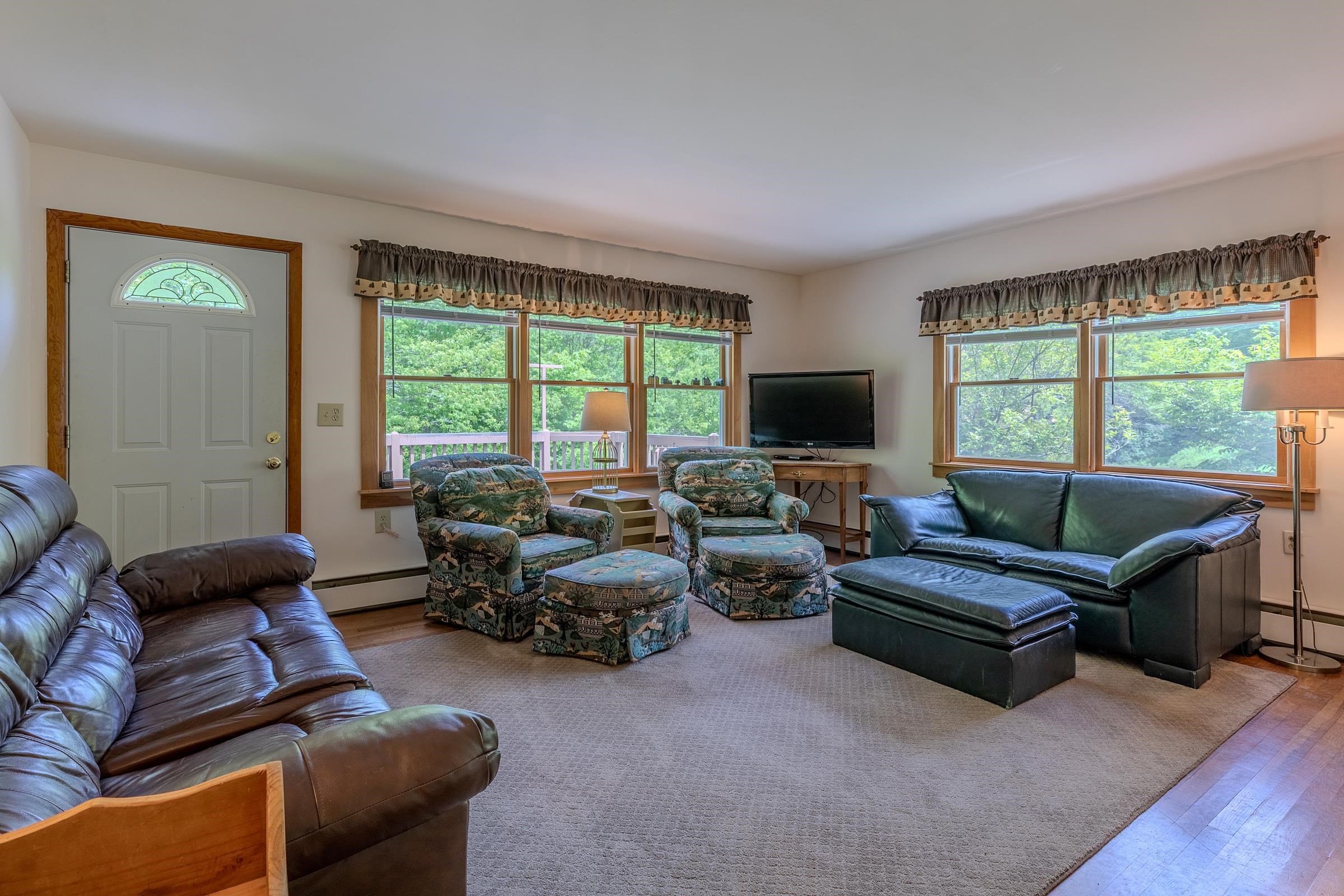 494 West River Road Property Photo 25