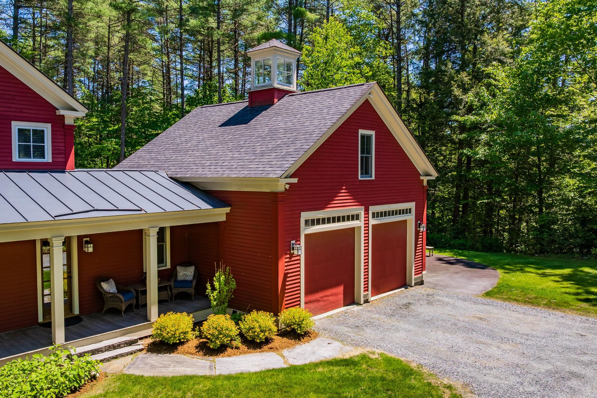 292 Hard Road Property Photo 4