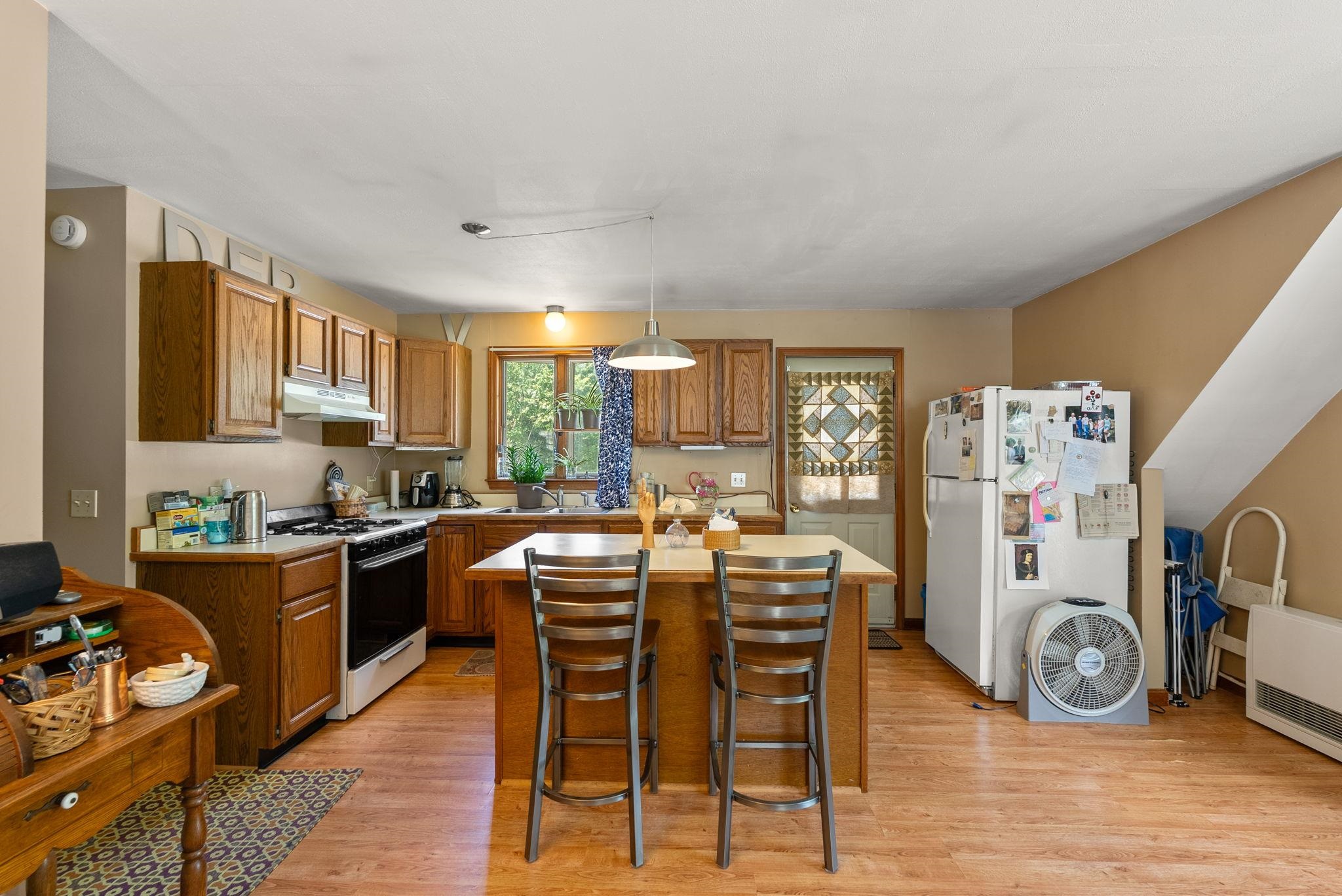 305 Richmond Road Property Photo 4