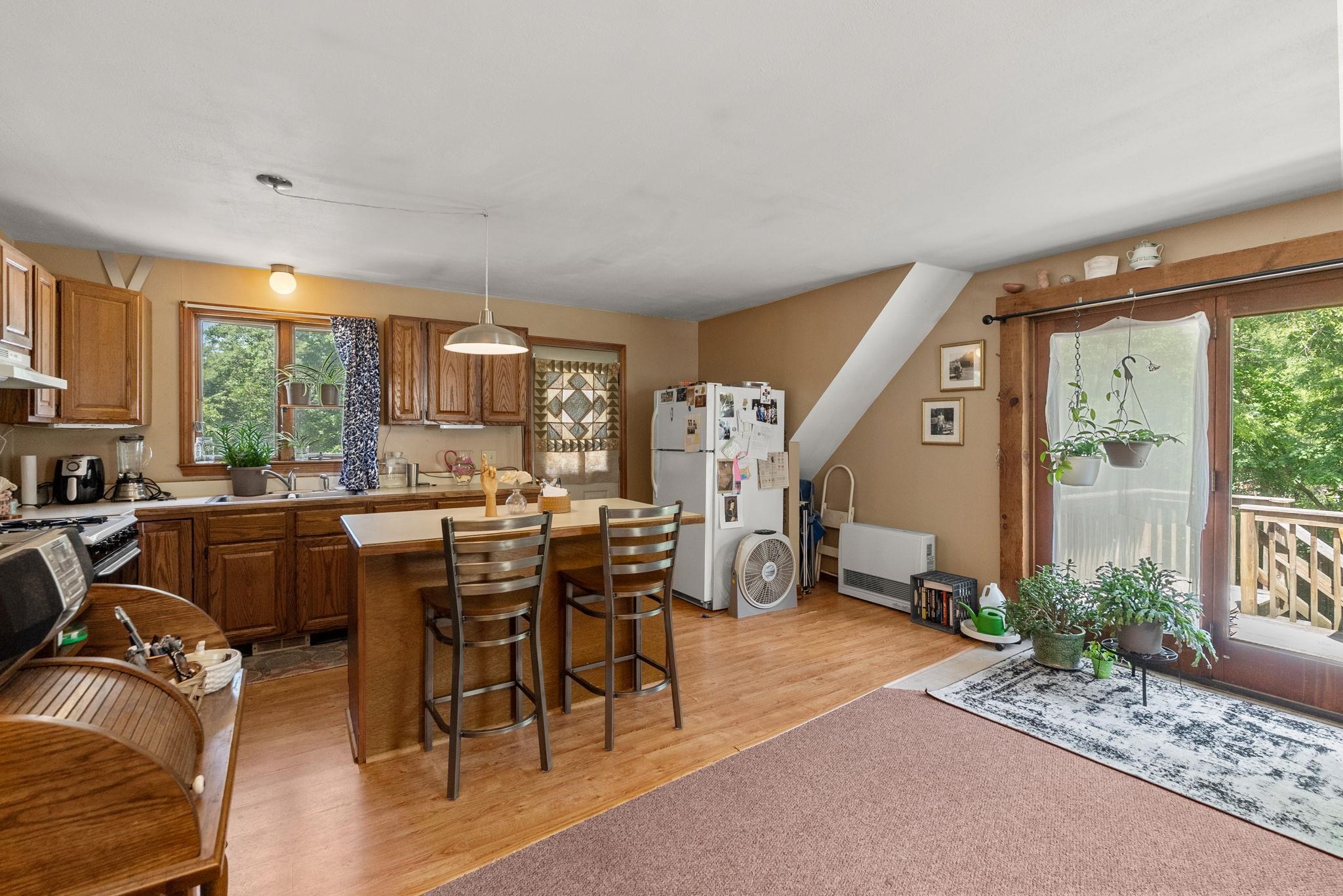 305 Richmond Road Property Photo 11