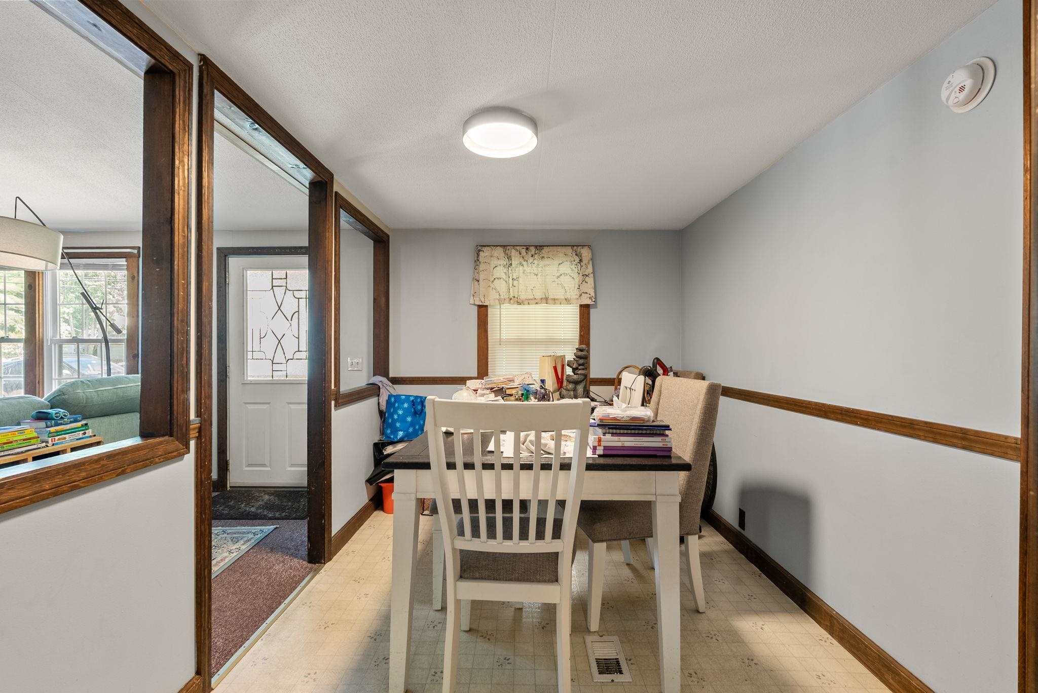 305 Richmond Road Property Photo 41