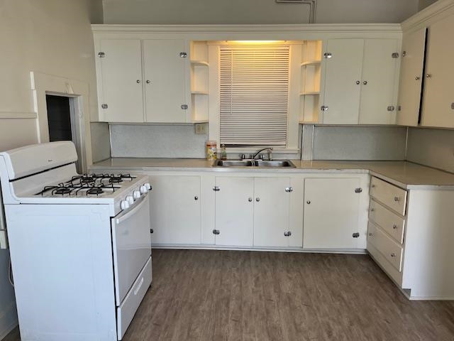 131,133,141 Green Street Property Photo 5