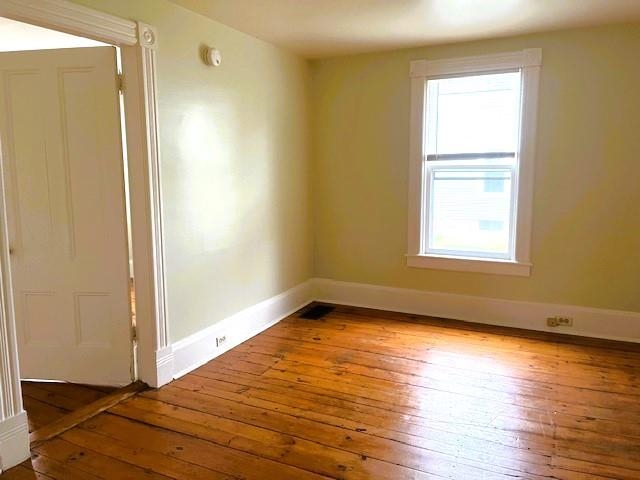 131,133,141 Green Street Property Photo 20