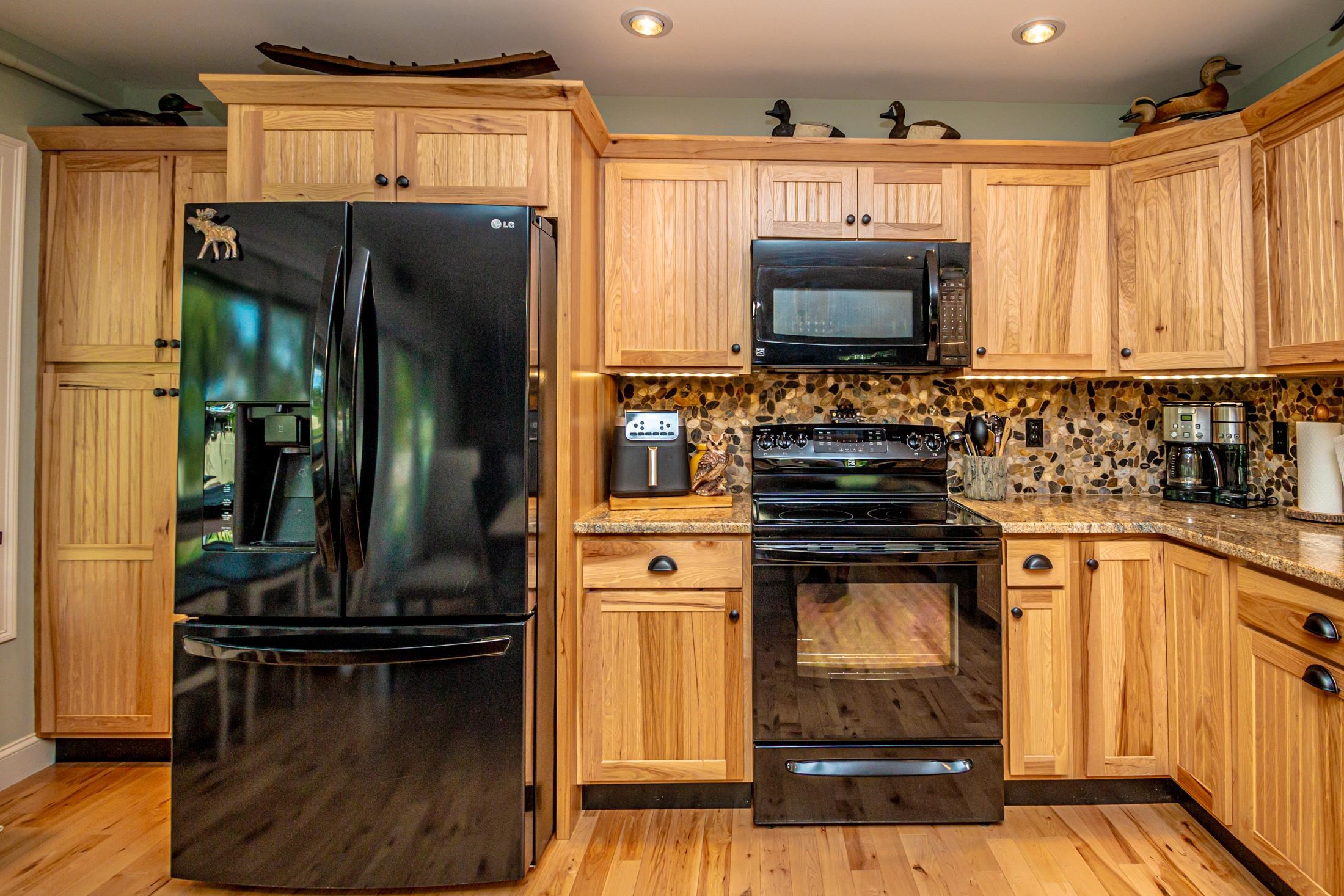 1374 Village Road Property Photo 14