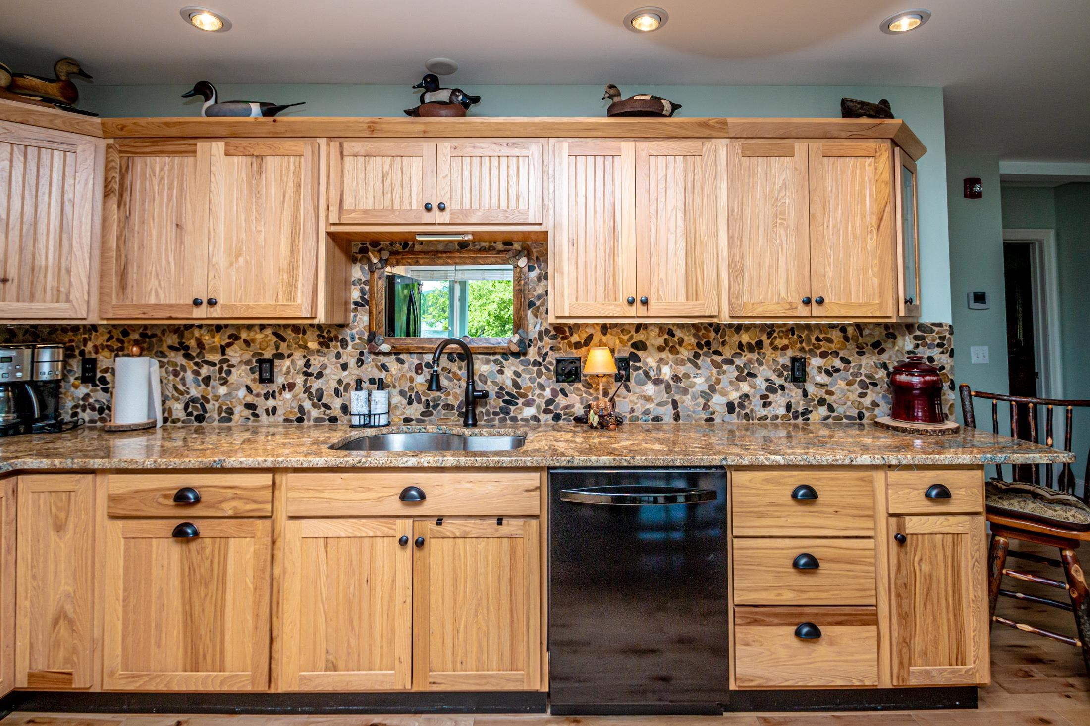 1374 Village Road Property Photo 15