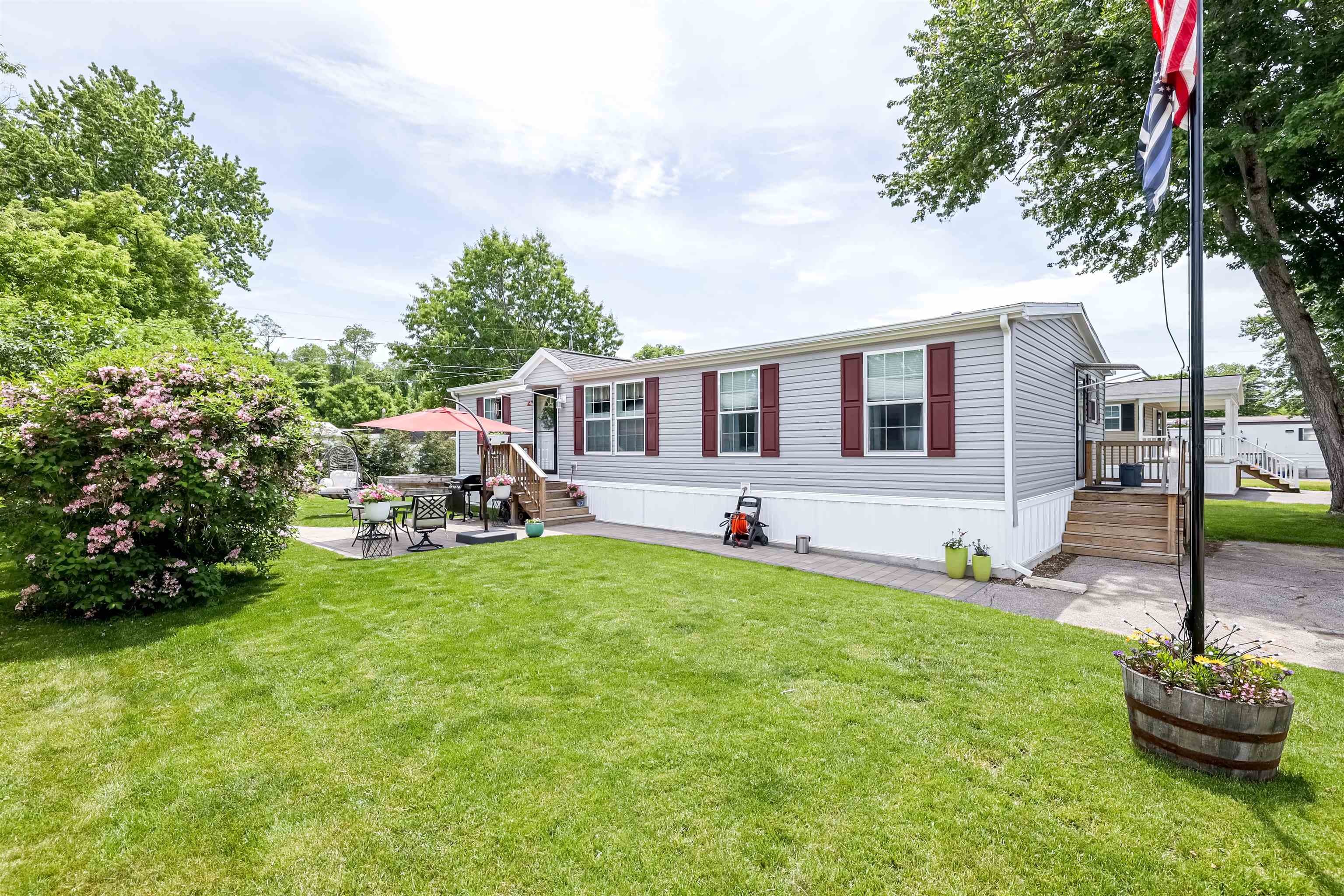 40 Hazel Drive Property Photo 1