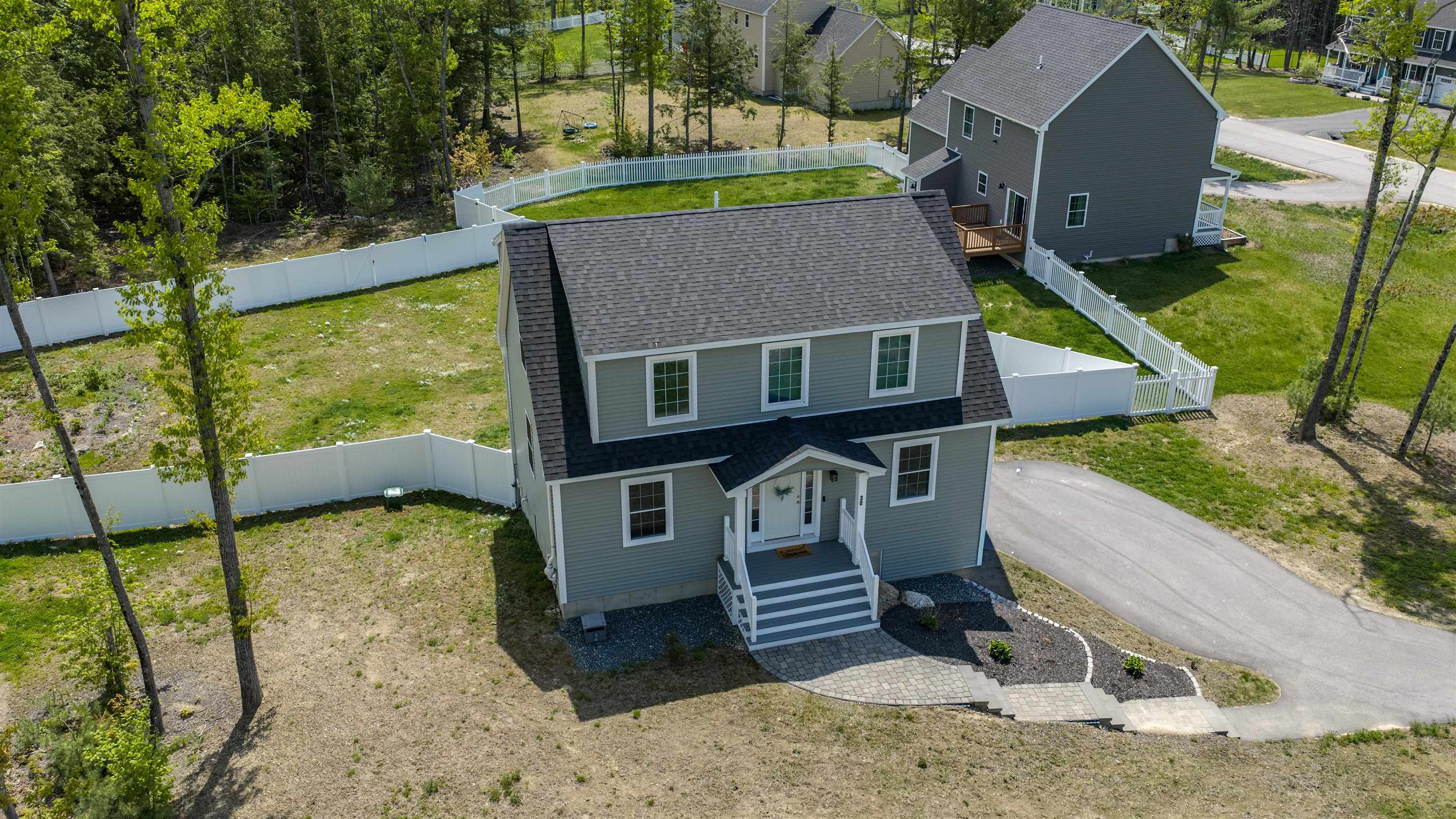 30 Ida Circle Property Photo 1