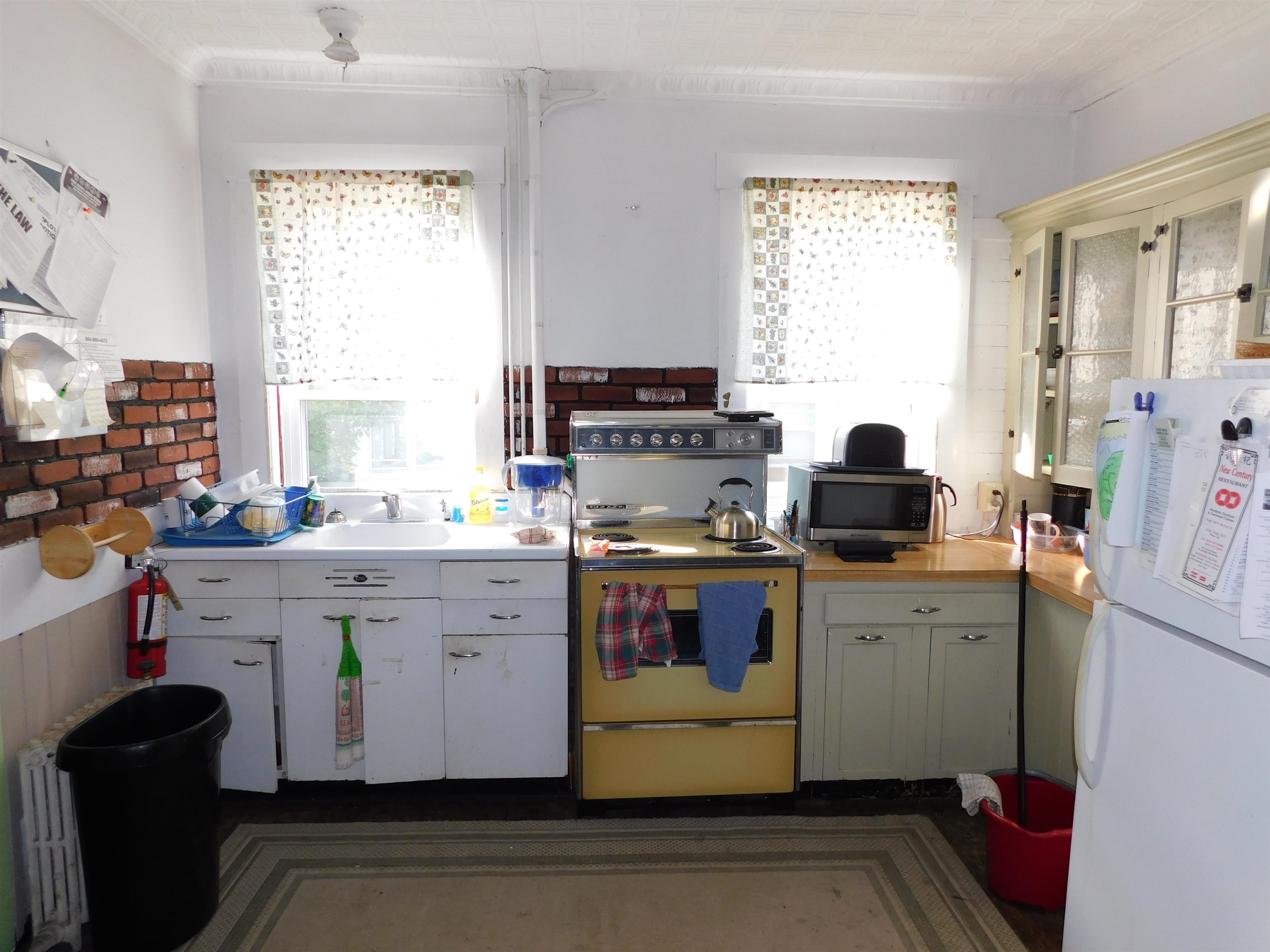 79 Central Street Property Photo 15
