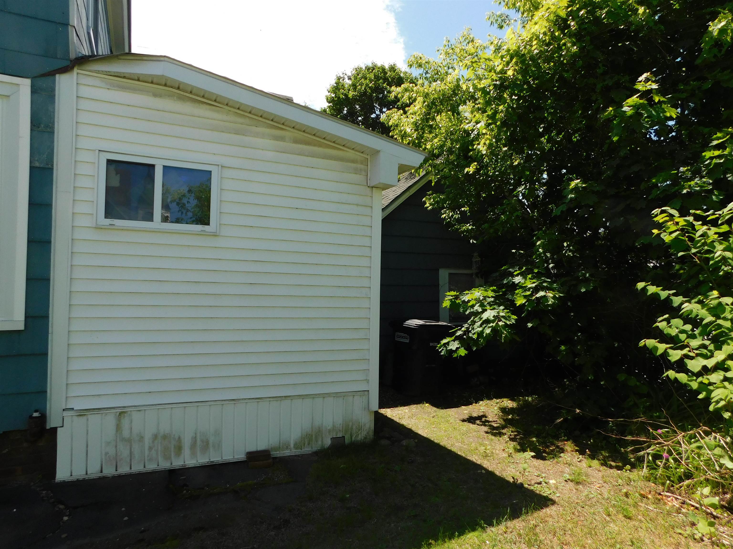 79 Central Street Property Photo 34
