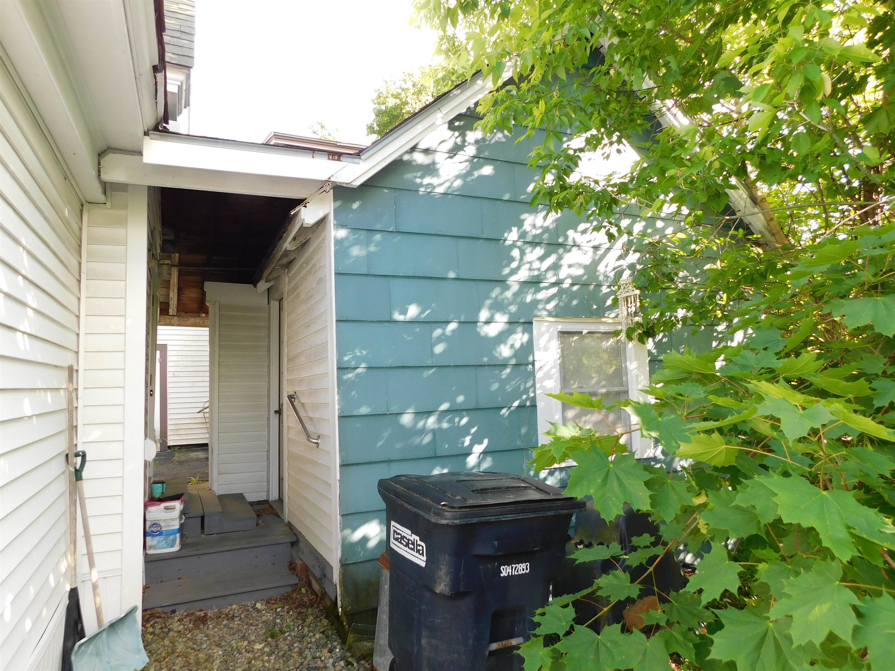 79 Central Street Property Photo 35