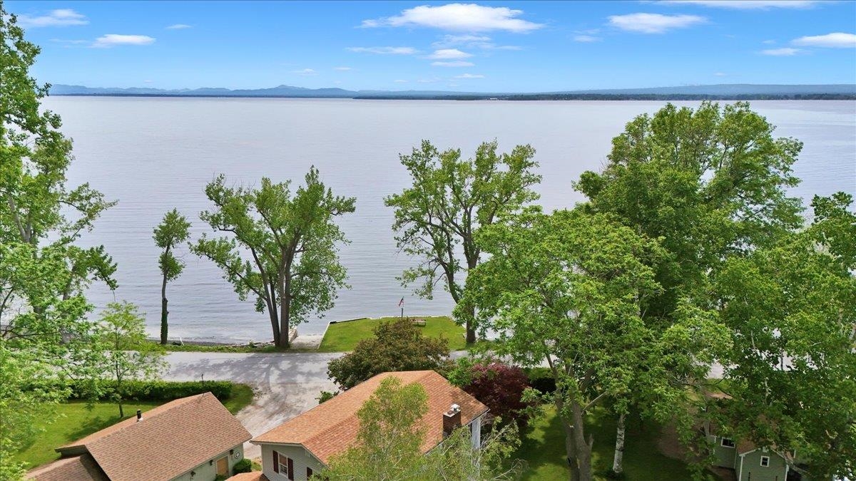 174 Pelots Point Road Property Photo 10