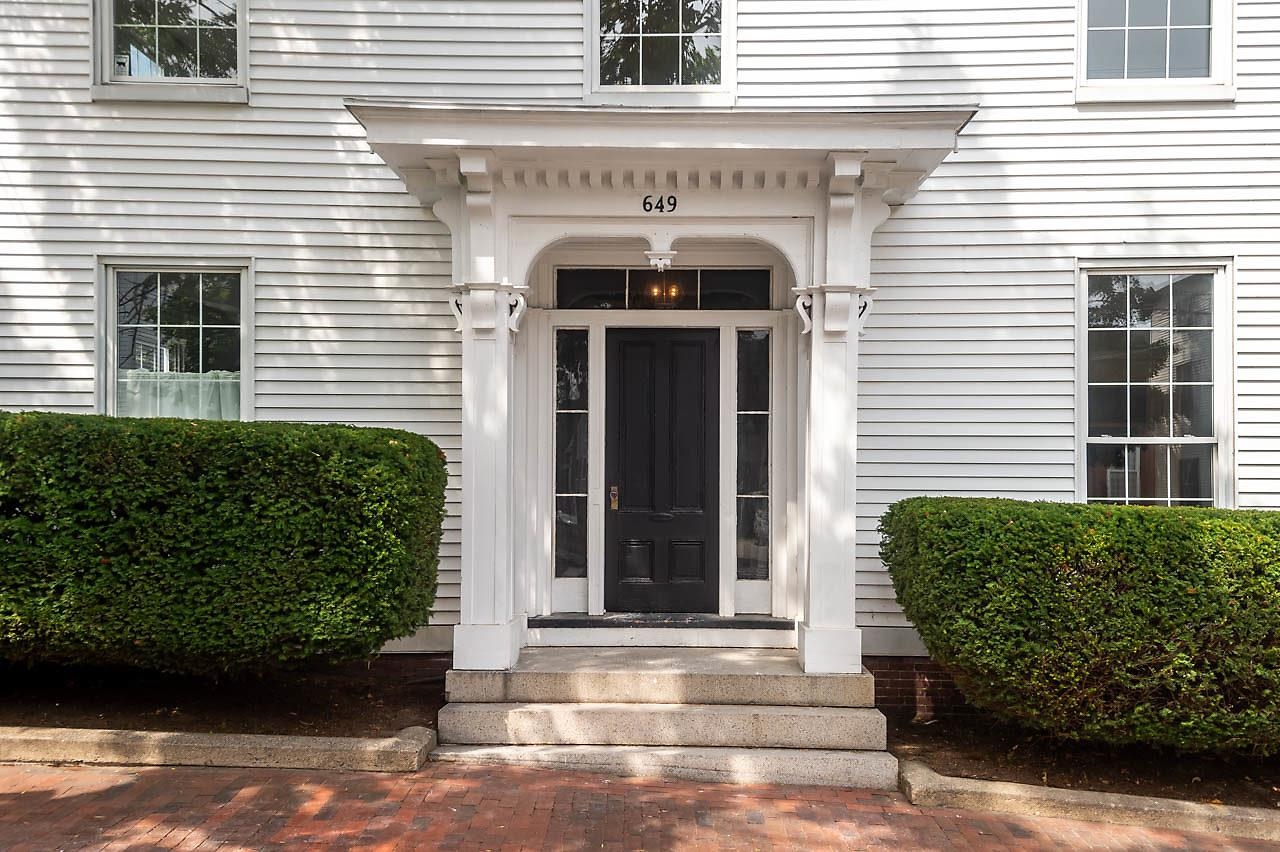649 State Street Property Photo 1