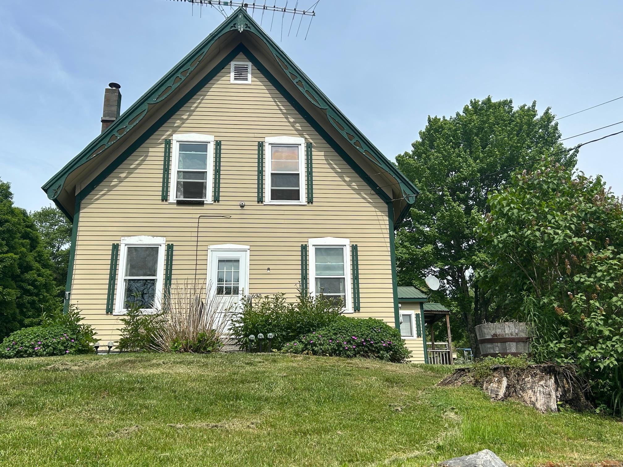 1690 Cadys Falls Road Property Photo 1