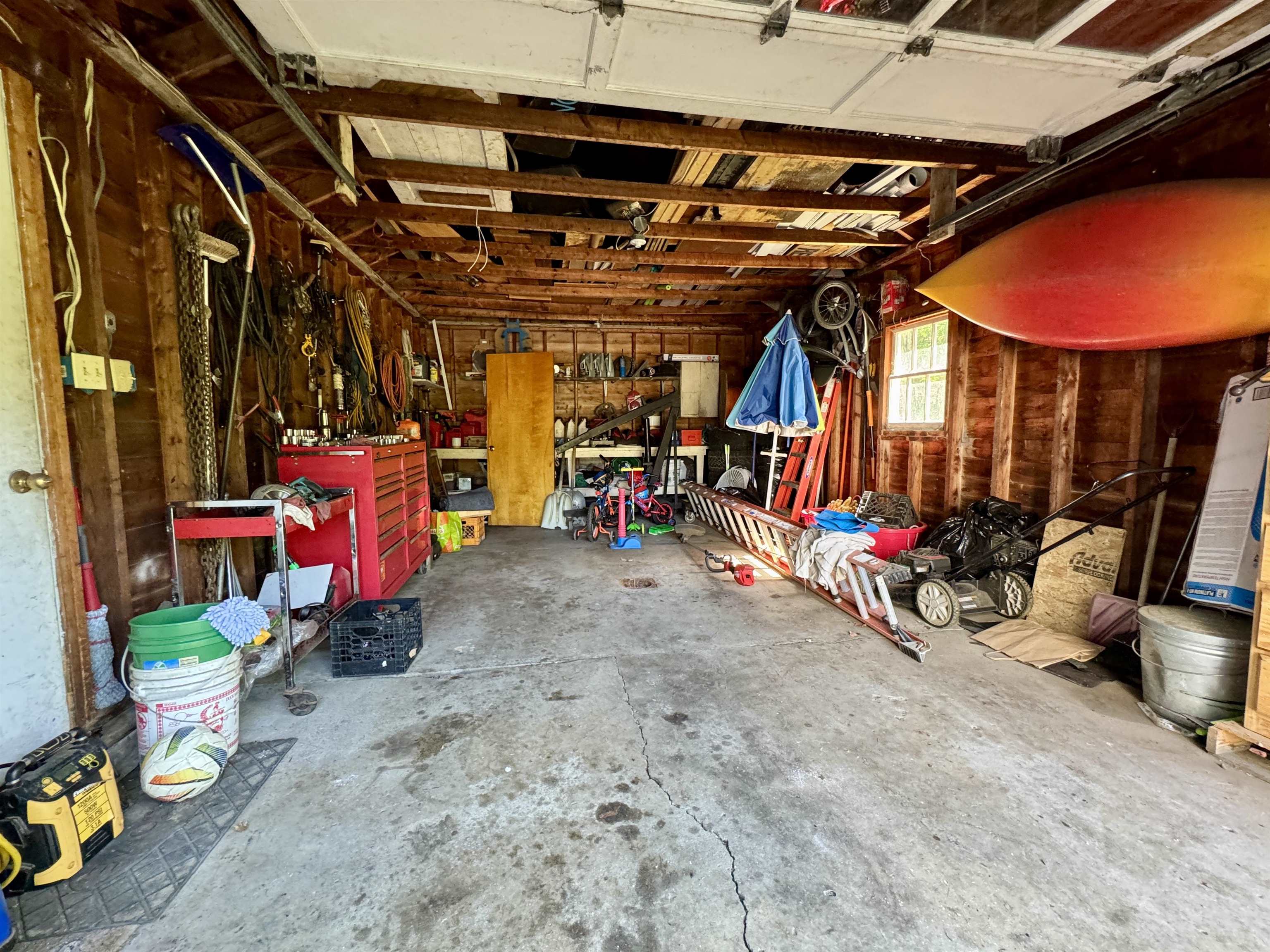 335 Caswell Avenue Property Photo 6