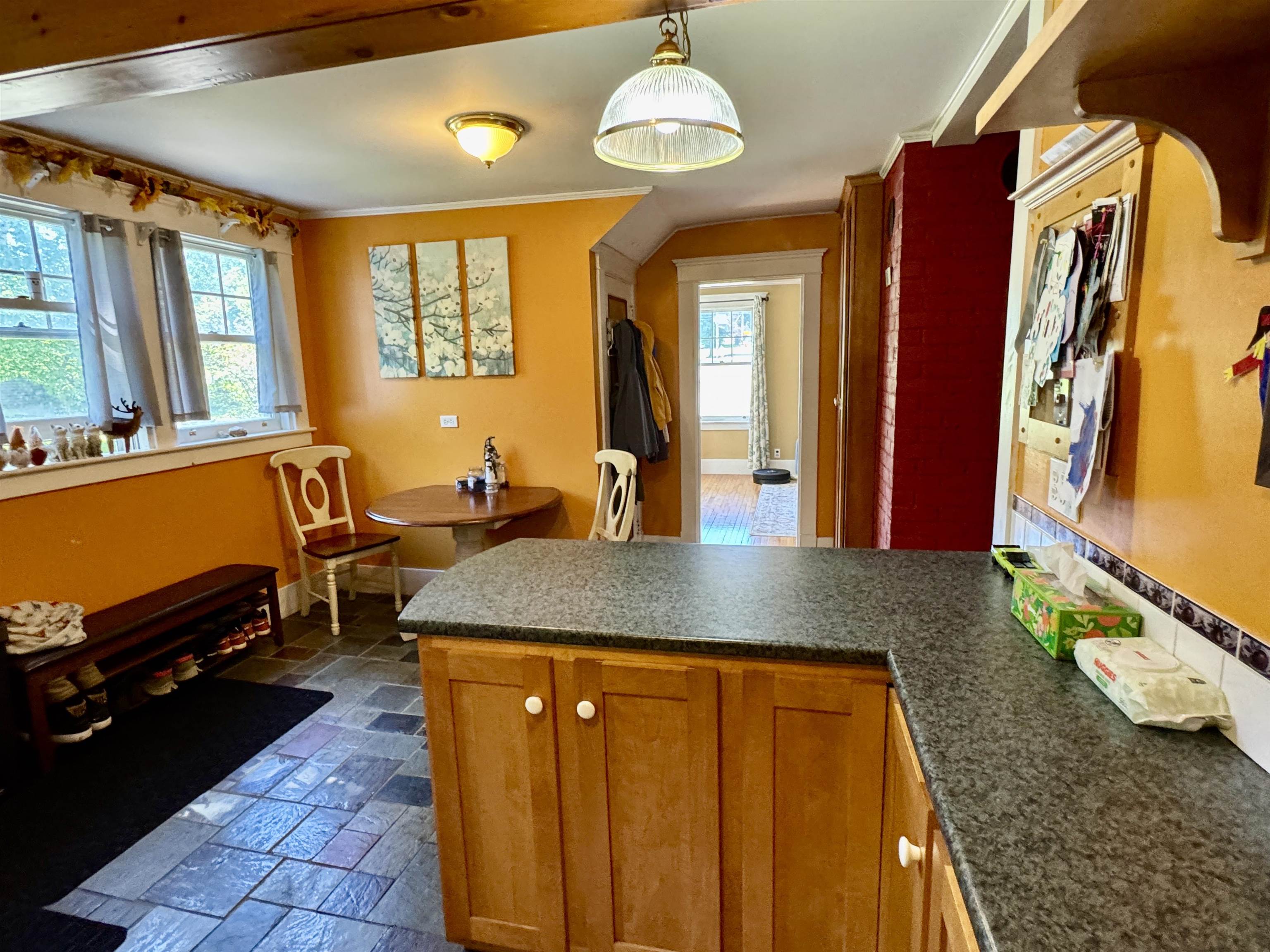 335 Caswell Avenue Property Photo 13