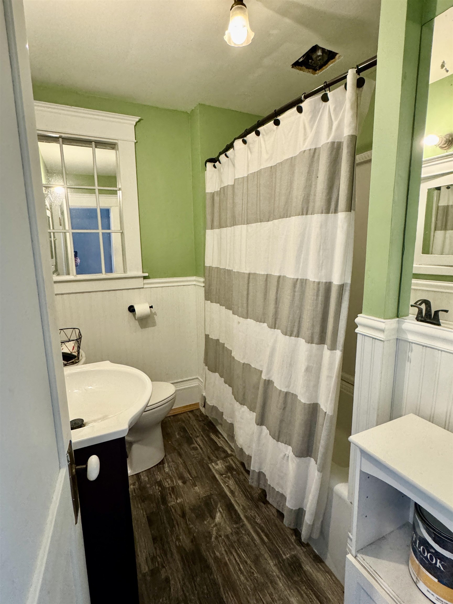 335 Caswell Avenue Property Photo 28