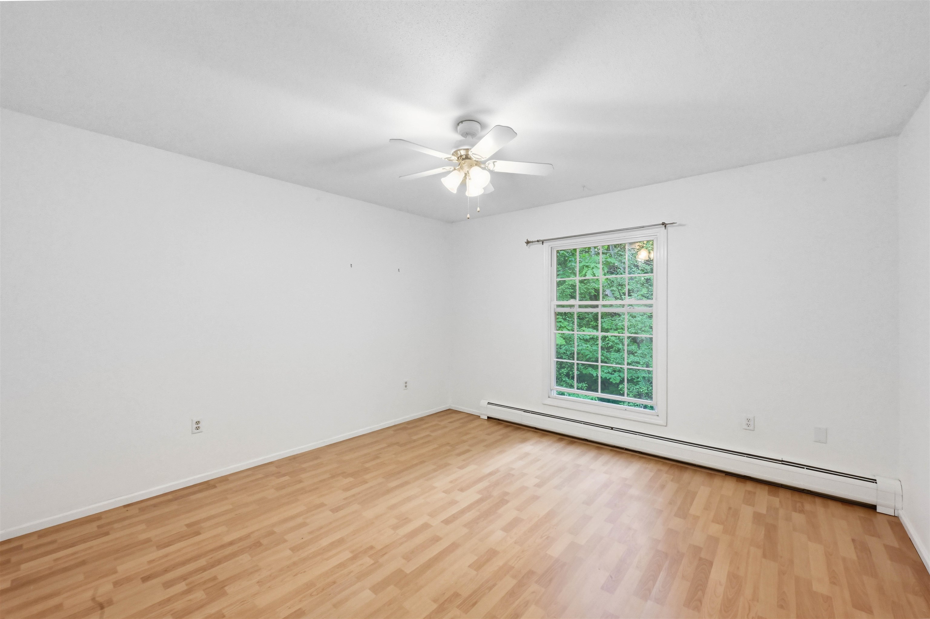 100 Kennedy Drive Property Photo 13