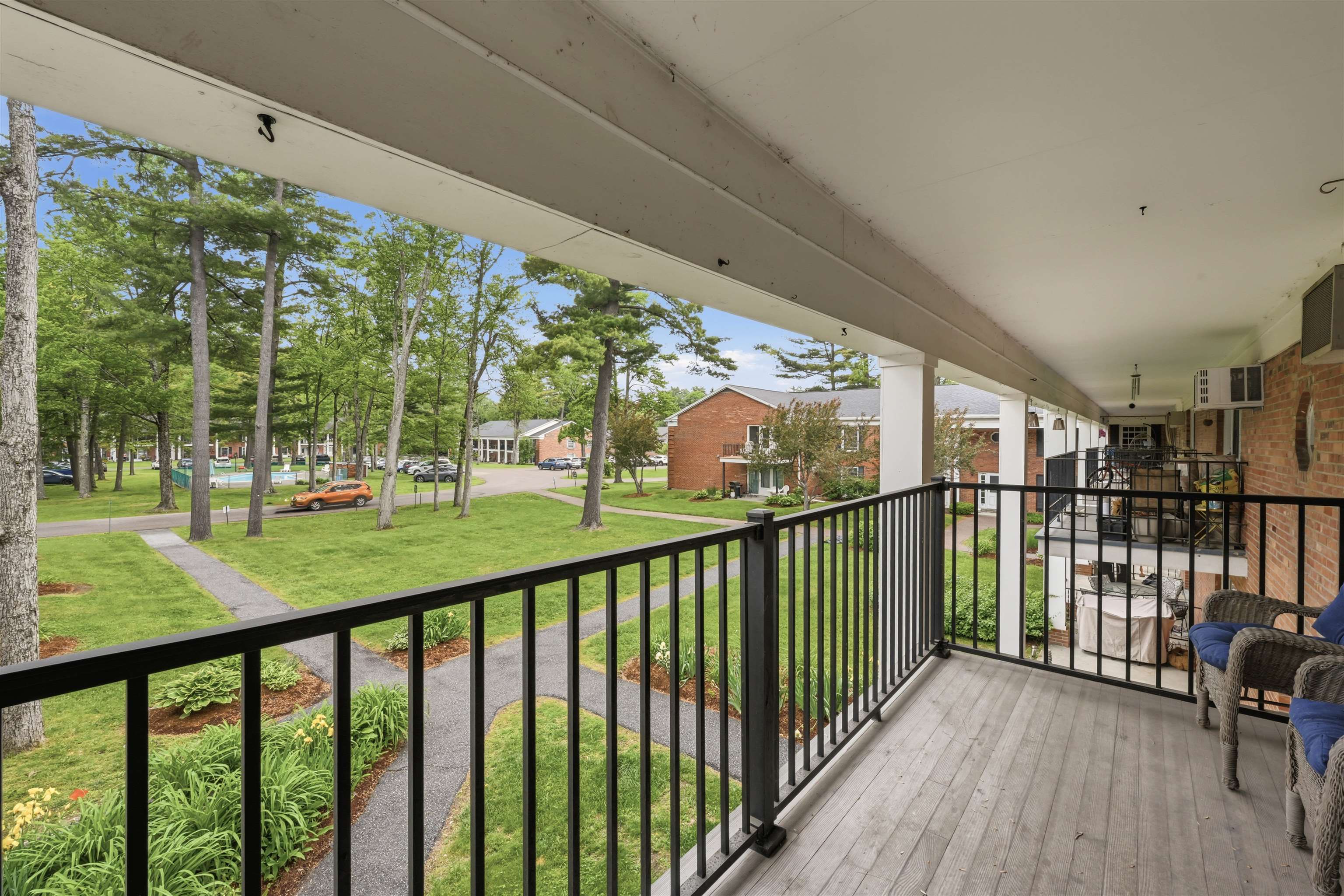 100 Kennedy Drive Property Photo 17