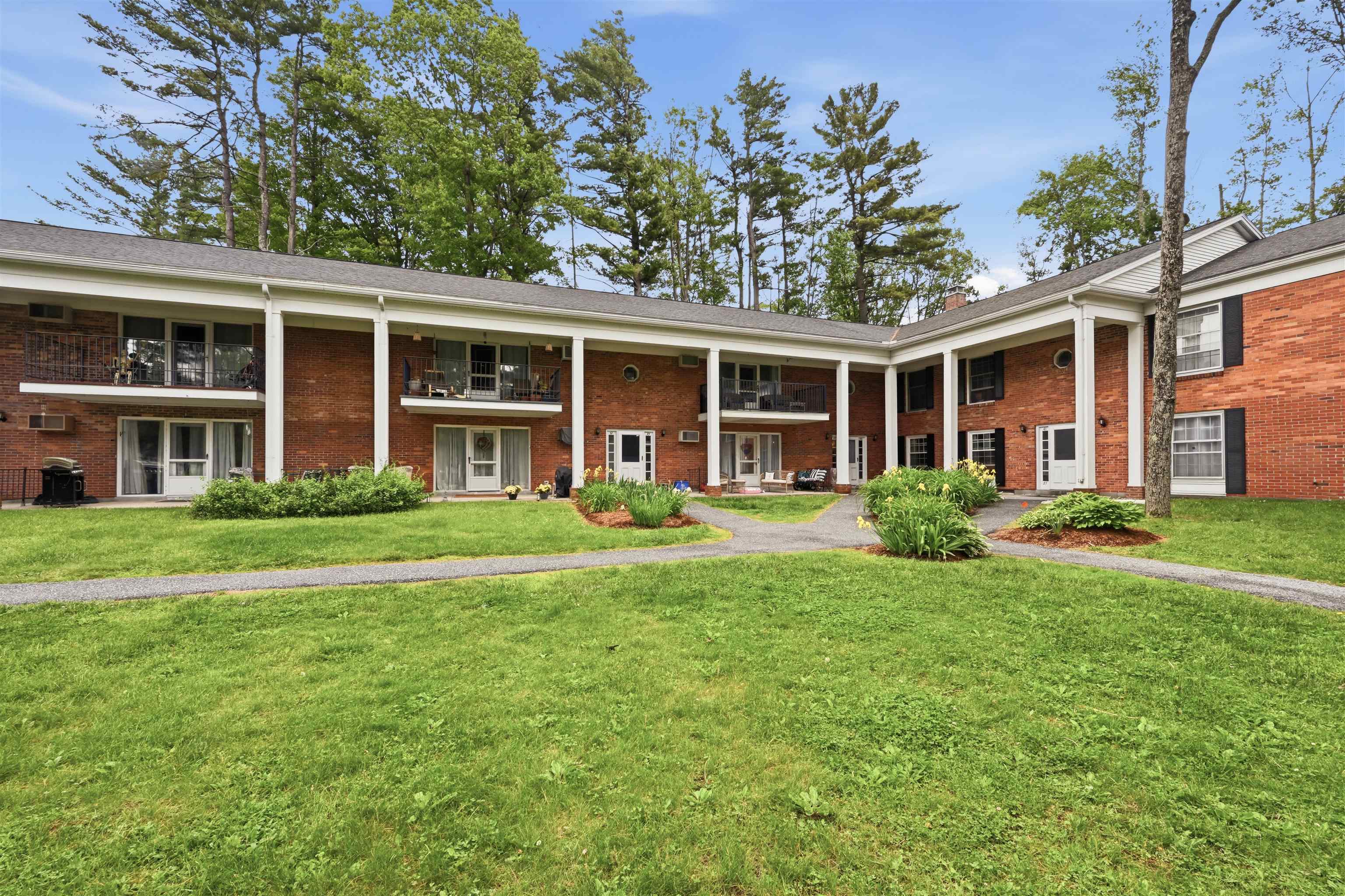 100 Kennedy Drive Property Photo 18