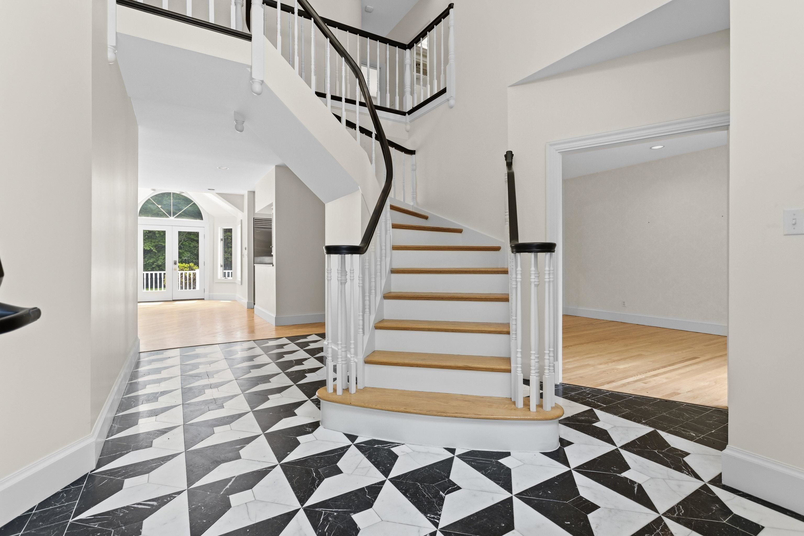 3 Oak Lane Property Photo 4