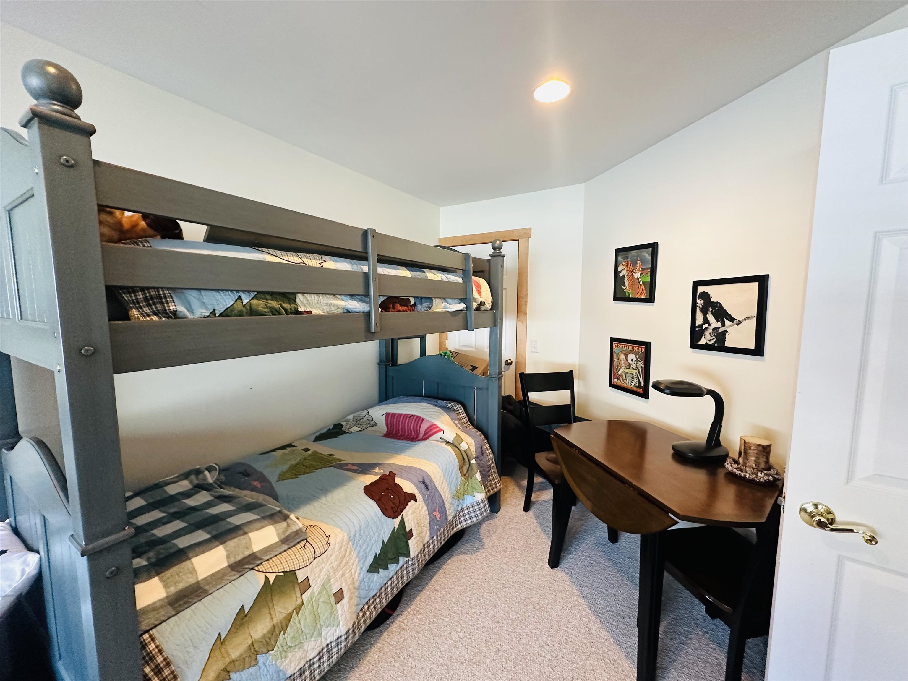 39 B Kingswood Road Property Photo 10